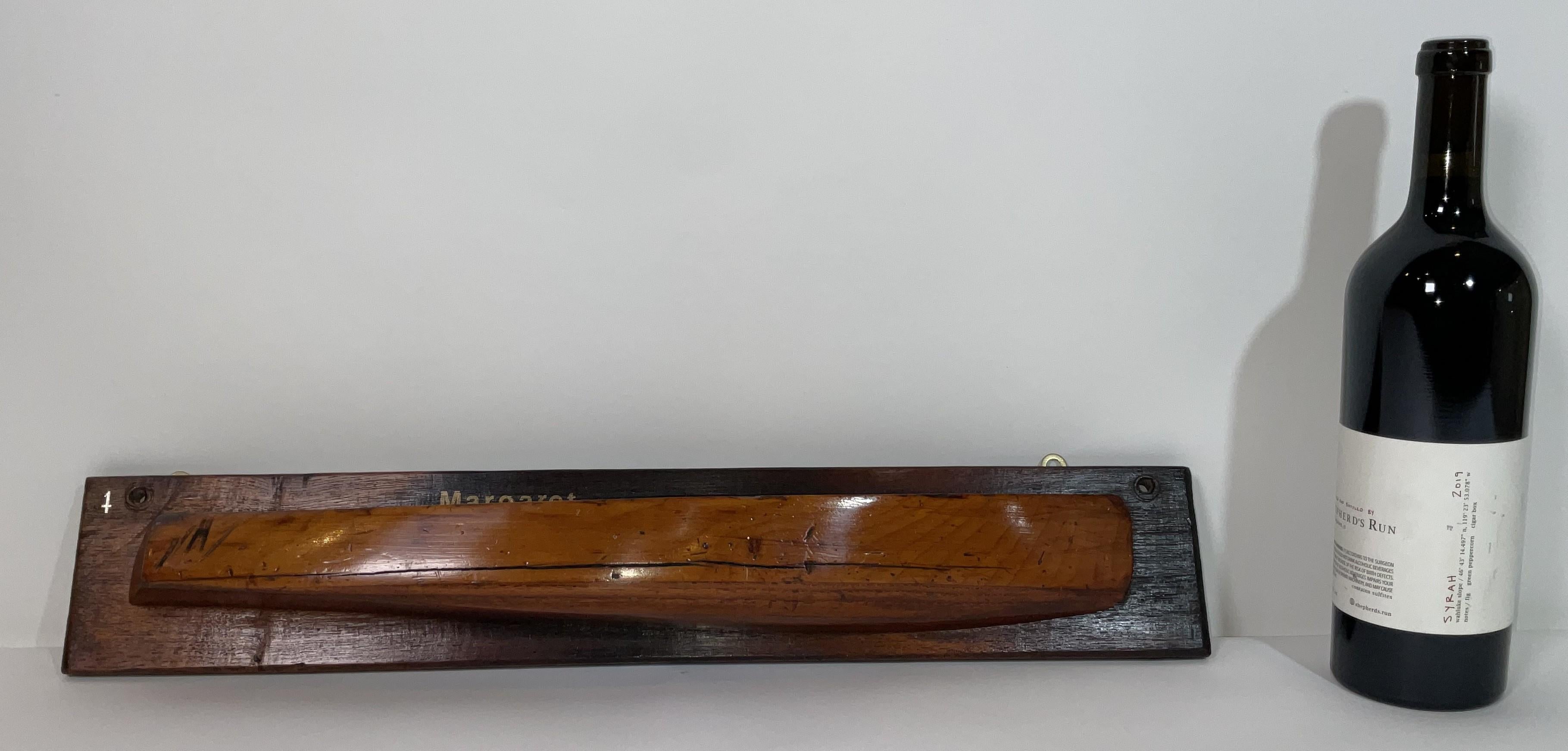 Geschnitztes Halbmodell des Schnellbootes Margaret im Zustand „Gut“ im Angebot in Norwell, MA