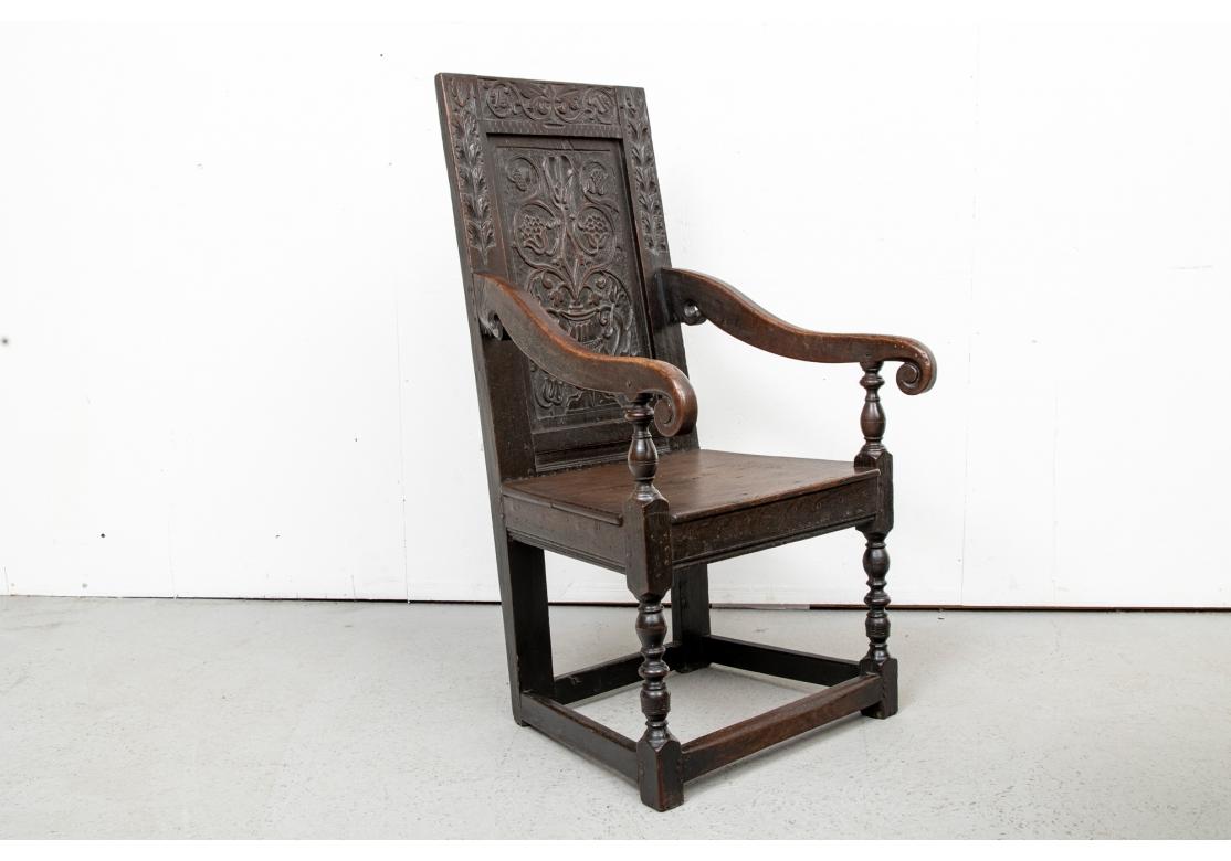 Carved Hall Chair, circa Late 17th/ Early 18th Century In Good Condition For Sale In Bridgeport, CT