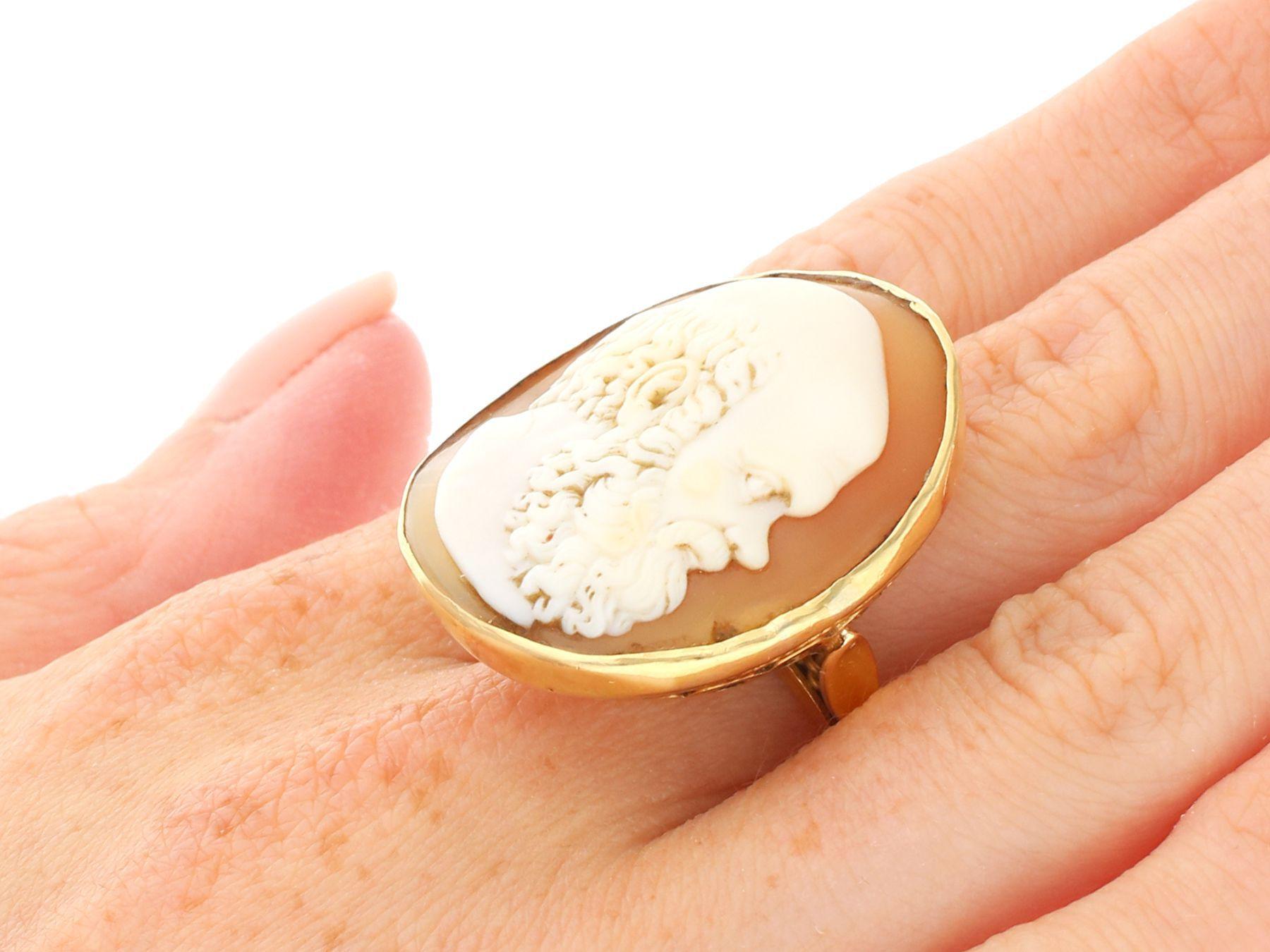 Antique Carved Shell Yellow Gold Cameo Dress Ring For Sale 3