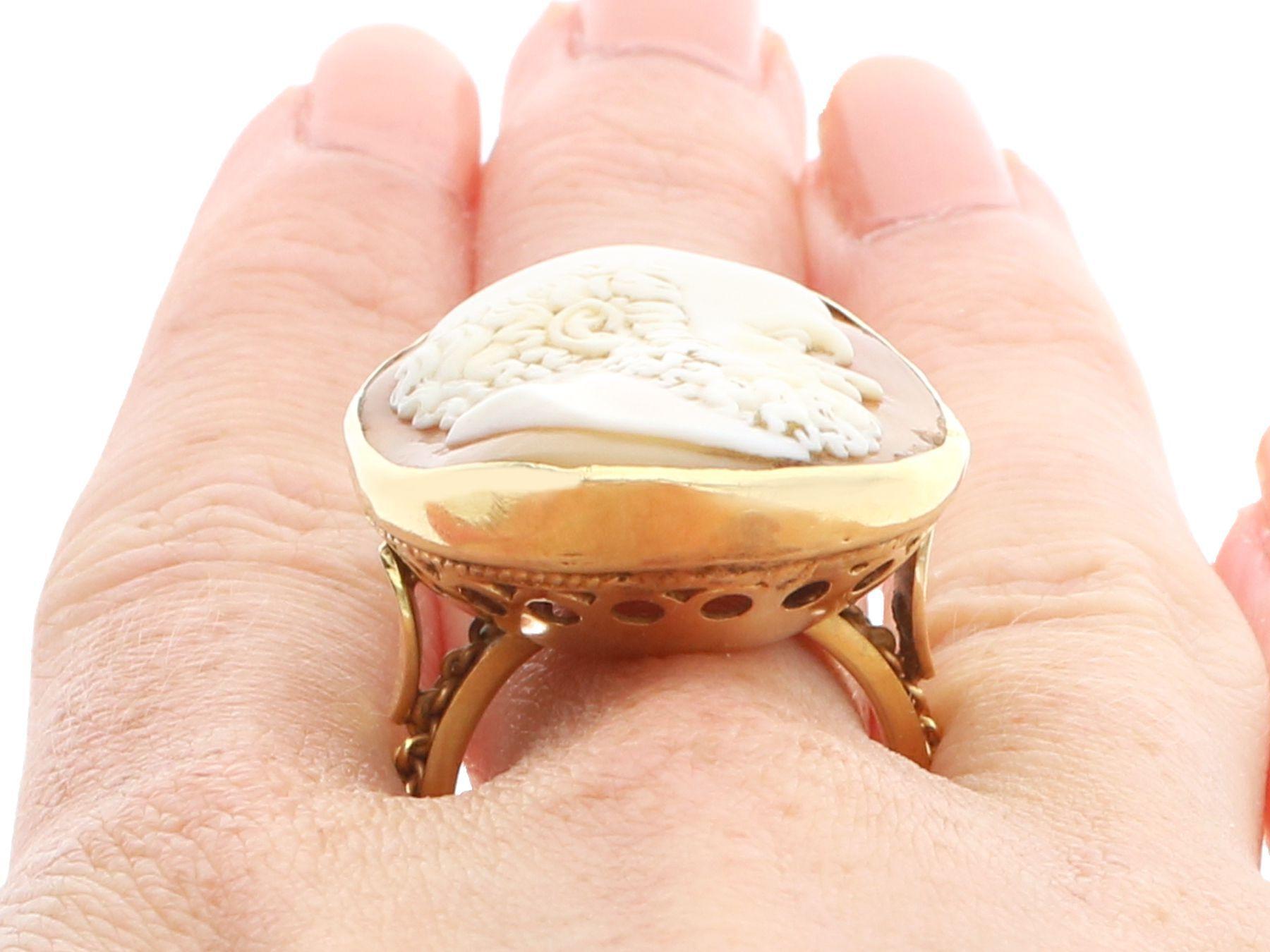 Antique Carved Shell Yellow Gold Cameo Dress Ring For Sale 4