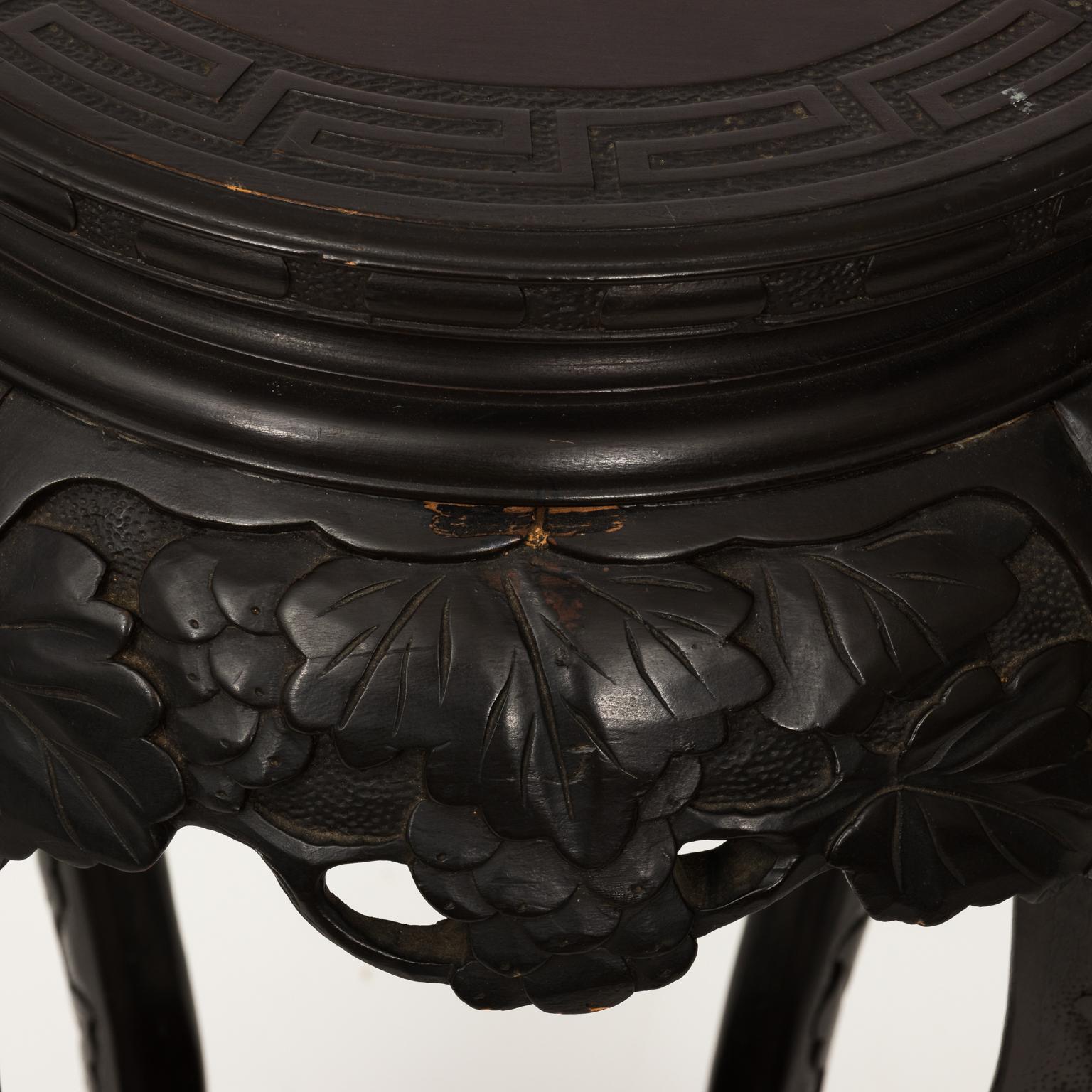 Carved Hardwood Chinese Export Plant Stand, circa 1900 2