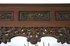 Wandspiegel aus geschnitztem Hartholz, Mitte des 20. Jahrhunderts