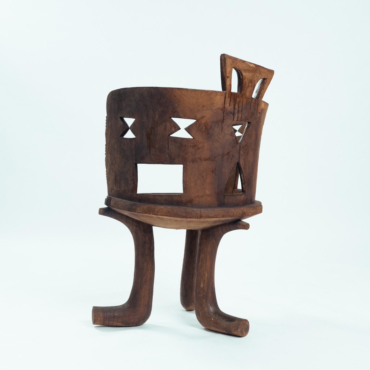 Mid-20th Century Carved High Back Chair, 20th Century Gurage People, Jimma, Ethiopia