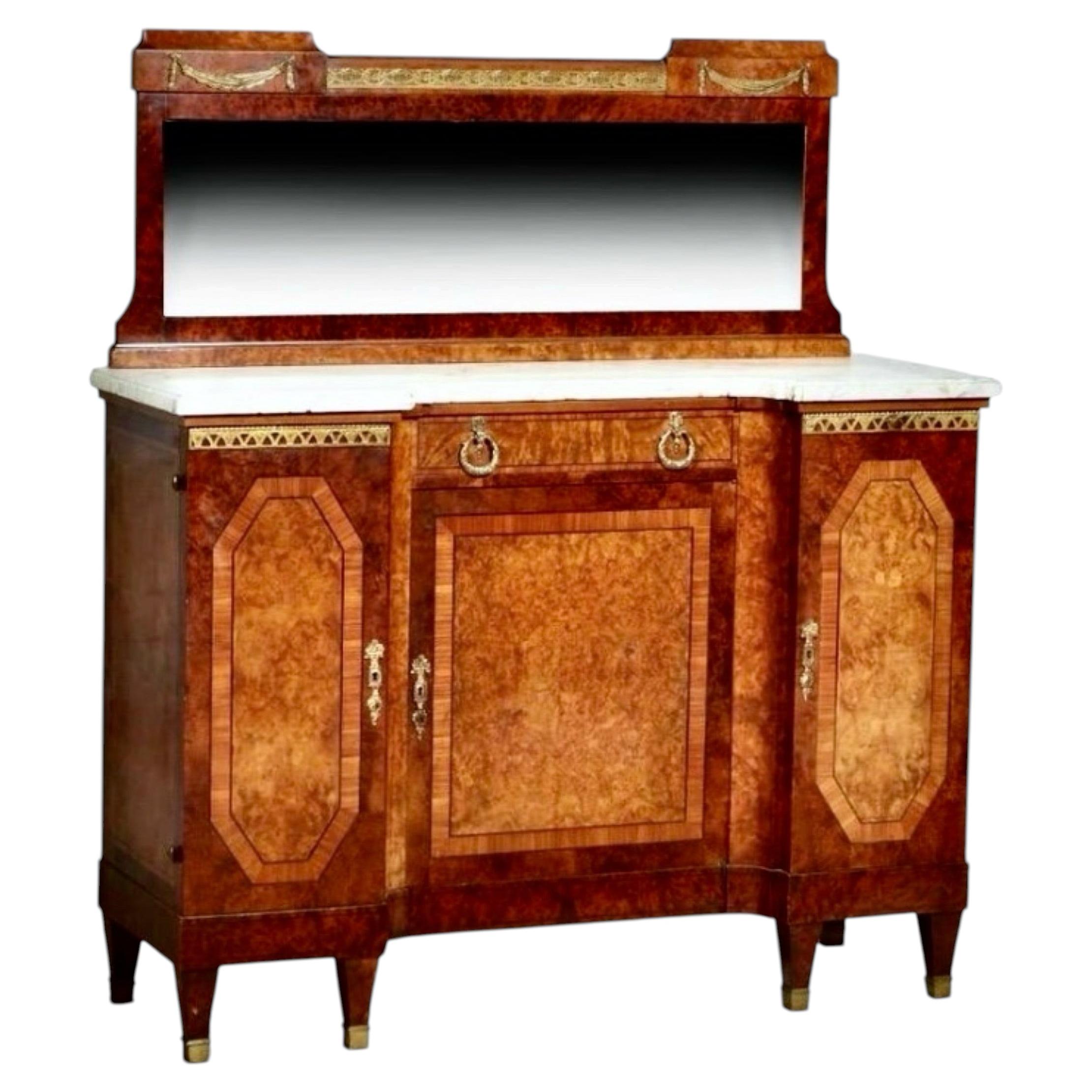 Server con piano in marmo intagliato, intarsiato, in legno di noce burlato e montato con ormolu