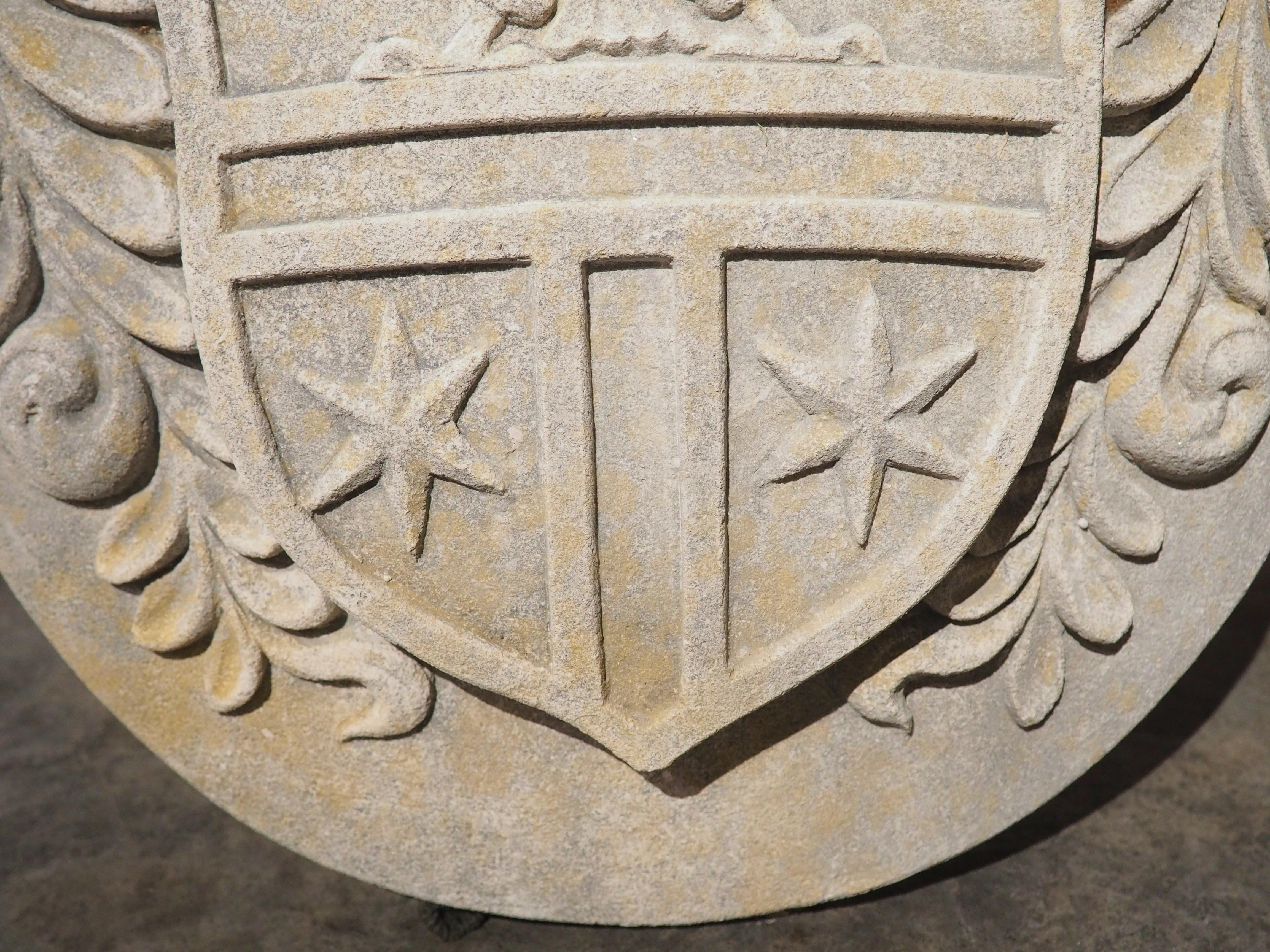 Carved Italian Coat of Arms Plaque with Crown and Eagle In Good Condition For Sale In Dallas, TX