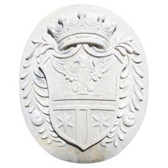Geschnitzte italienische Wappentafel mit Krone und Adler
