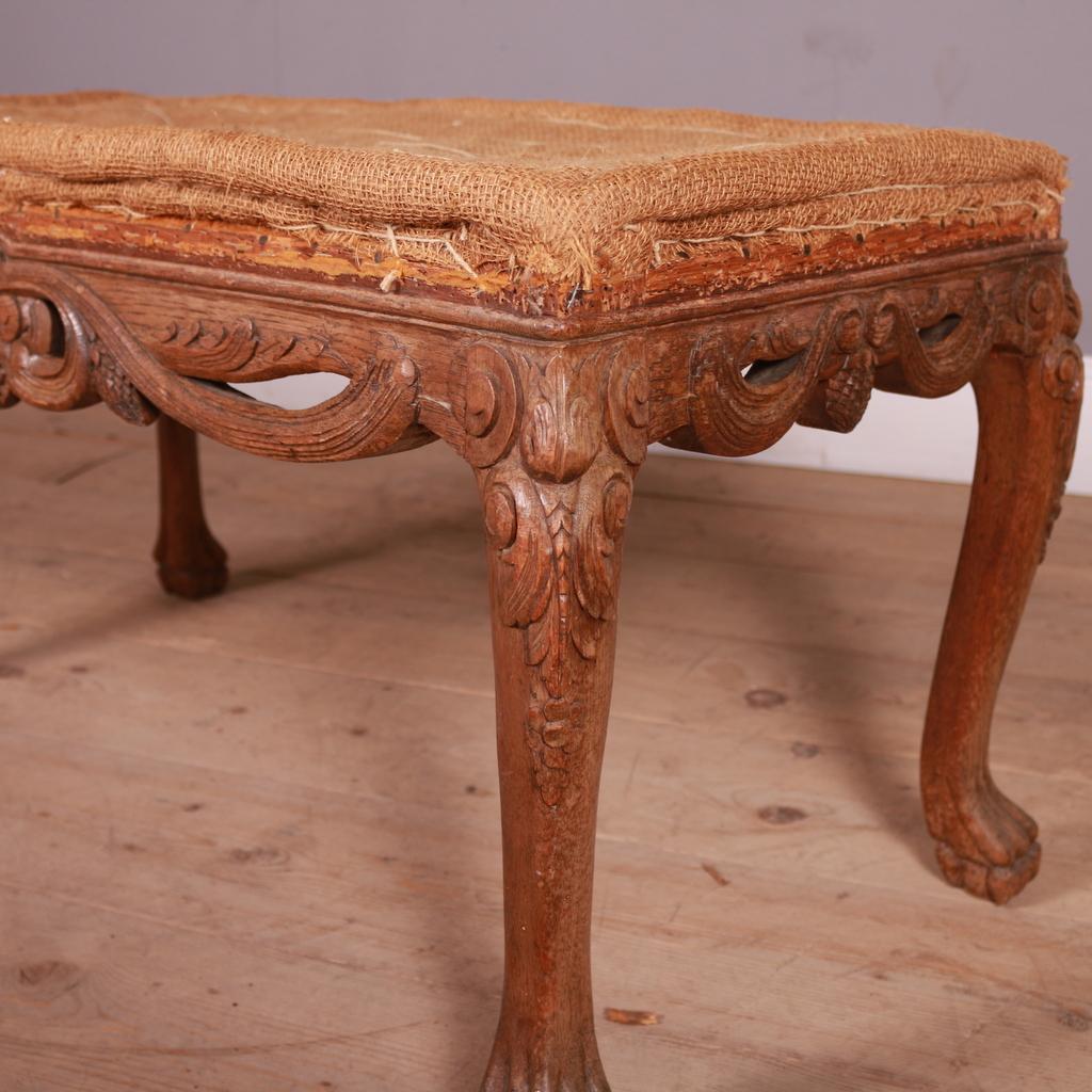 Carved Italian Stool In Good Condition In Leamington Spa, Warwickshire