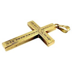 Geschnitztes italienisches Vintage-Kreuz aus 18 Karat Gold