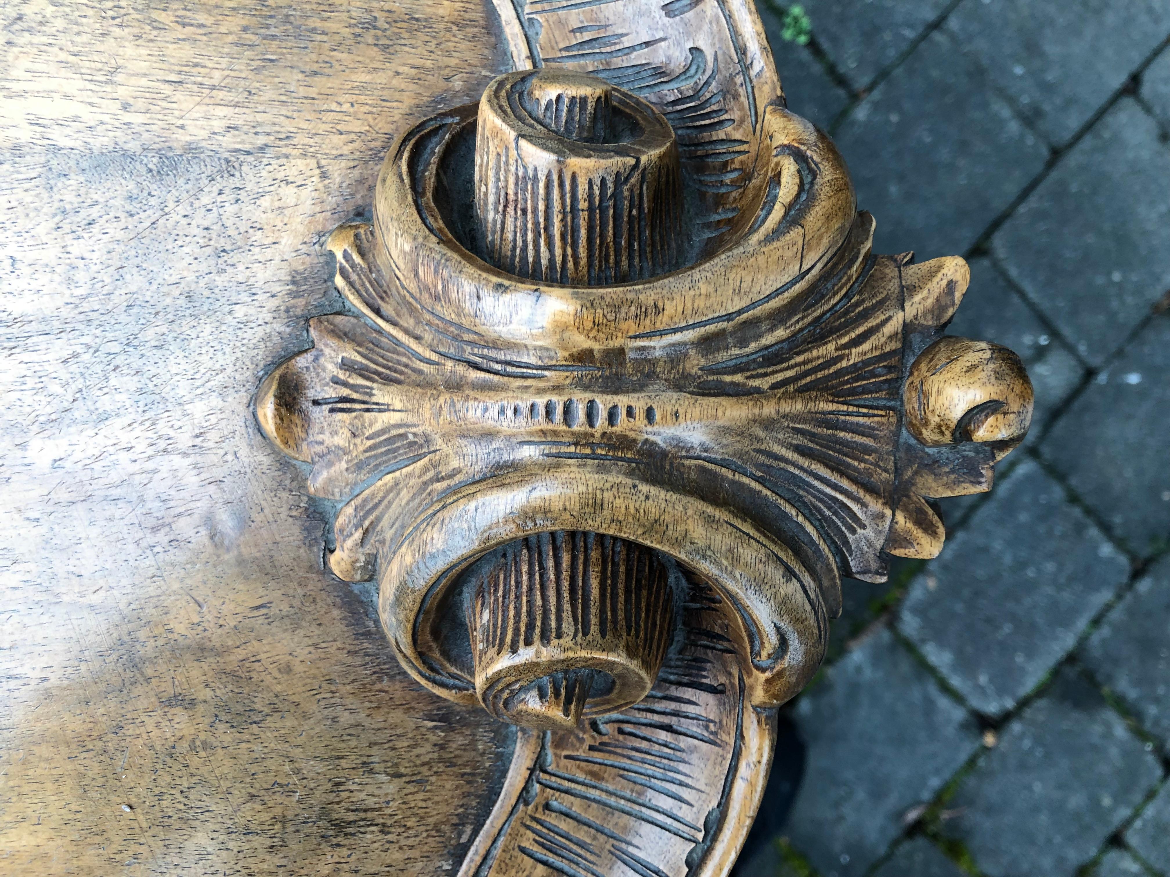 Carved Italian Wood Tray Table with Cherrubs, Scrolls, Removable Top For Sale 2