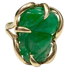 Carved Jade and Gold Ring