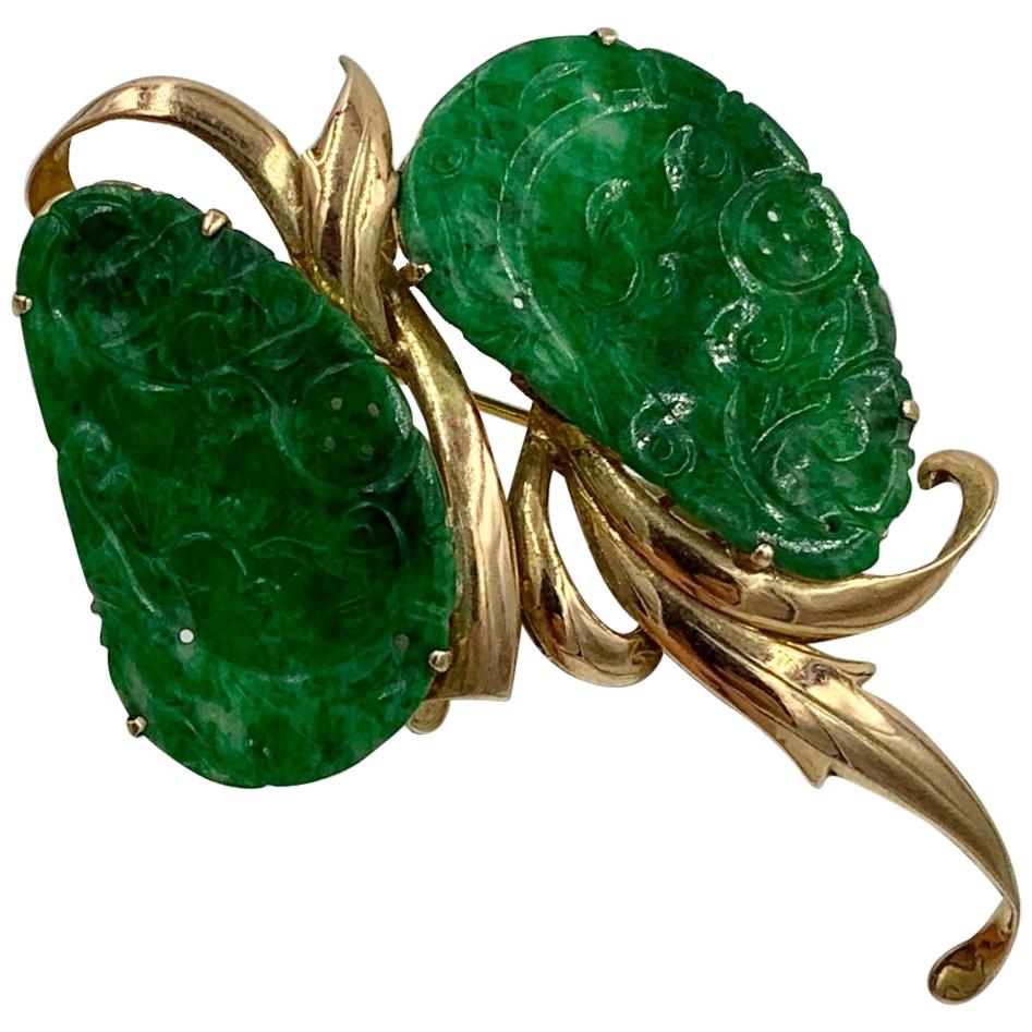 Carved Jade Brooch Pin 14 Karat Gold H.K. Antique MidCentury Modernist