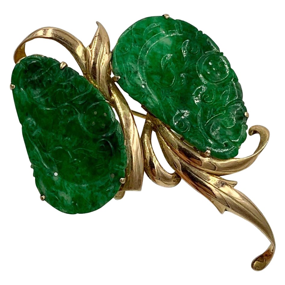 Geschnitzte Jade-Brosche Pin 14 Karat Gold H.K. Antik Retro Mid-Century Modernist