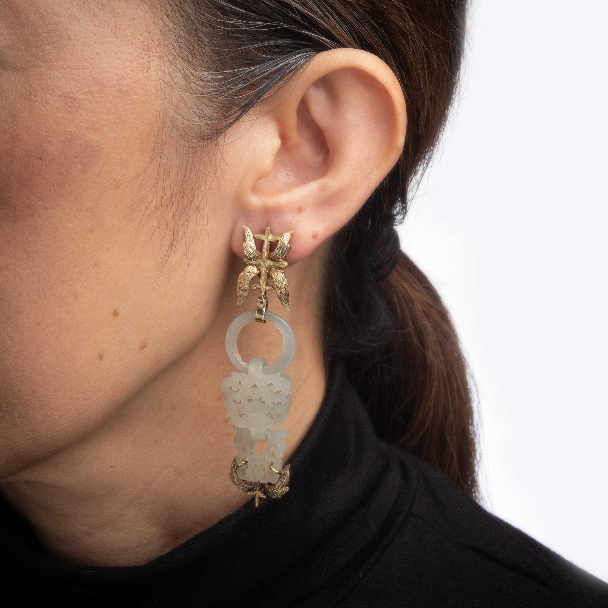 Retro Carved Jade Earrings Vintage 14 Karat Yellow Gold Long Drops-Leaf Motif Jewelry