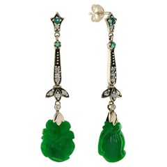 Boucles d'oreilles pendantes en jade sculpté, émeraude et diamant, style vintage