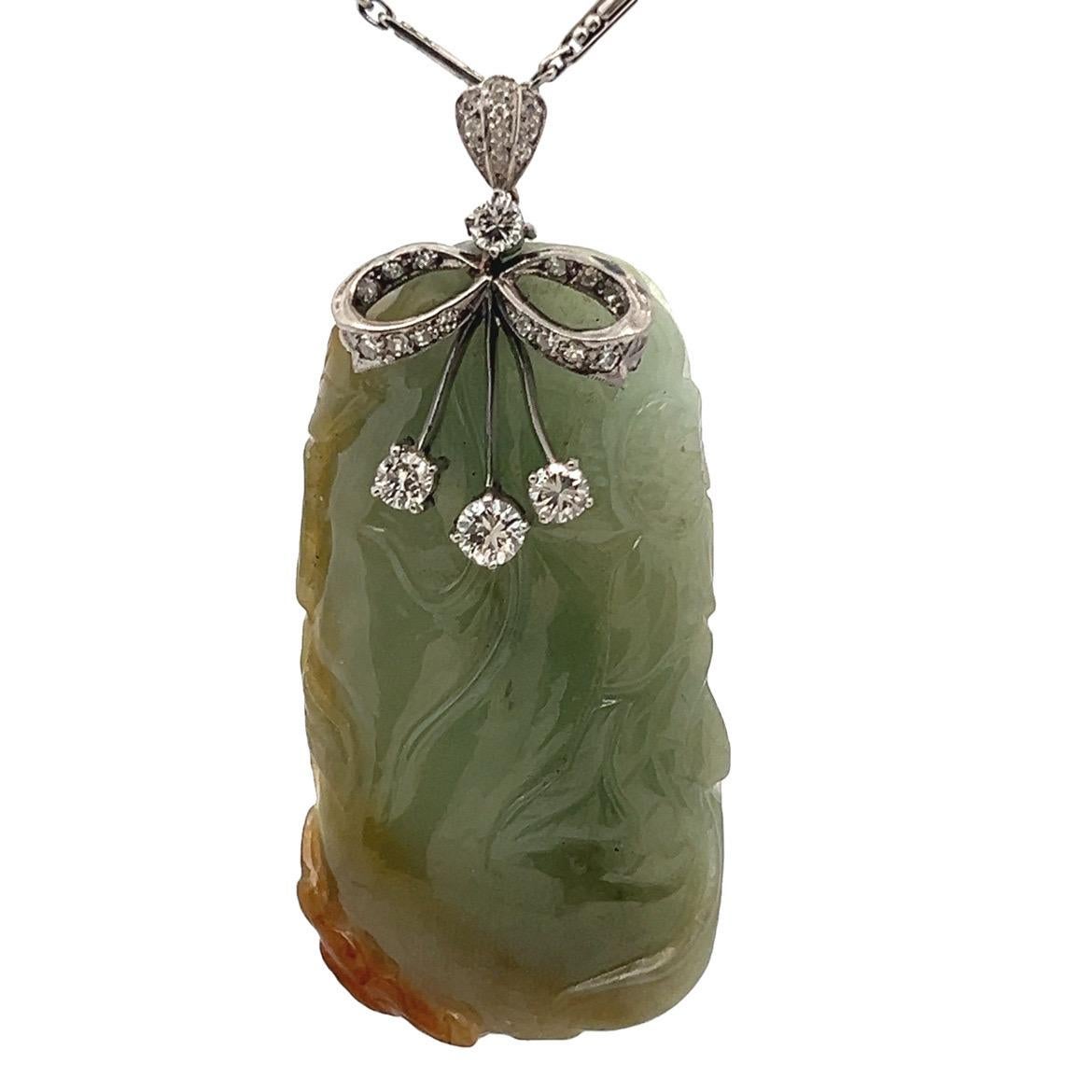 Carved Jade Pendant Necklace For Sale 2