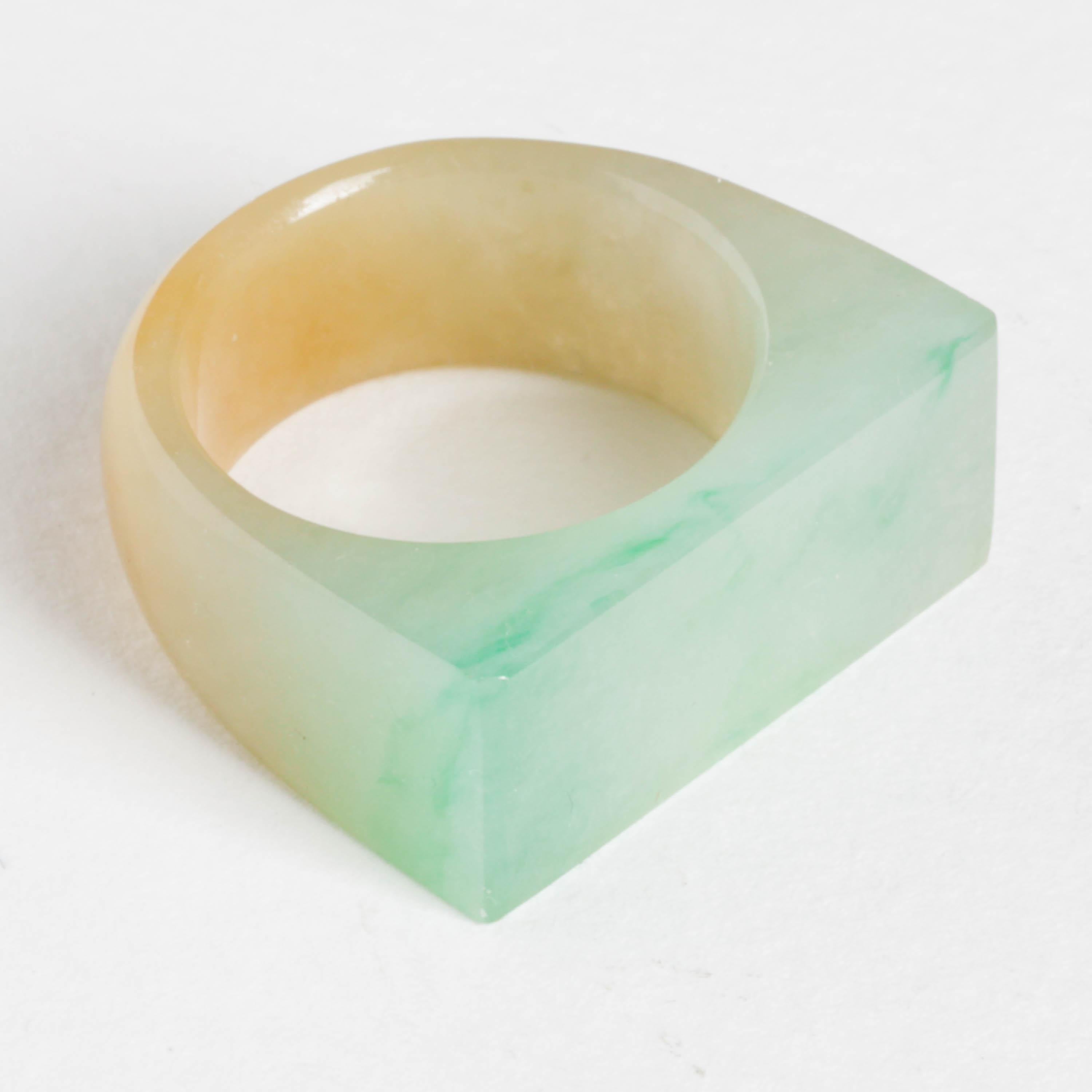 Carved Jade Ring Bi-Color Highly Translucent Certified Untreated In New Condition For Sale In Southbury, CT