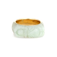 Carved Jade Scarab Beetle Ring Vintage 14 Karat Yellow Gold Estate Hong Kong