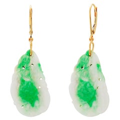 Créoles vintage en jade sculpté, boutons certifiés naturels non traités et non teints