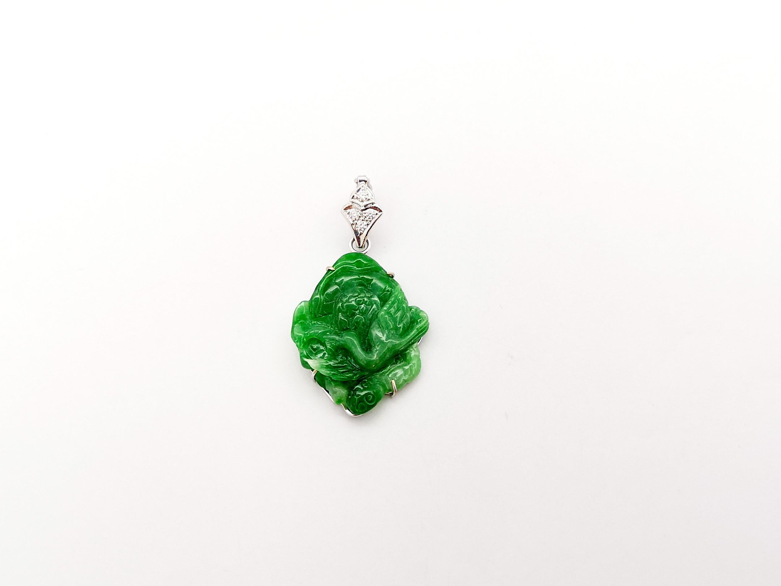 Contemporary Carved Jade with Diamond 0.10 carat Pendant set in 18K White Gold Settings For Sale