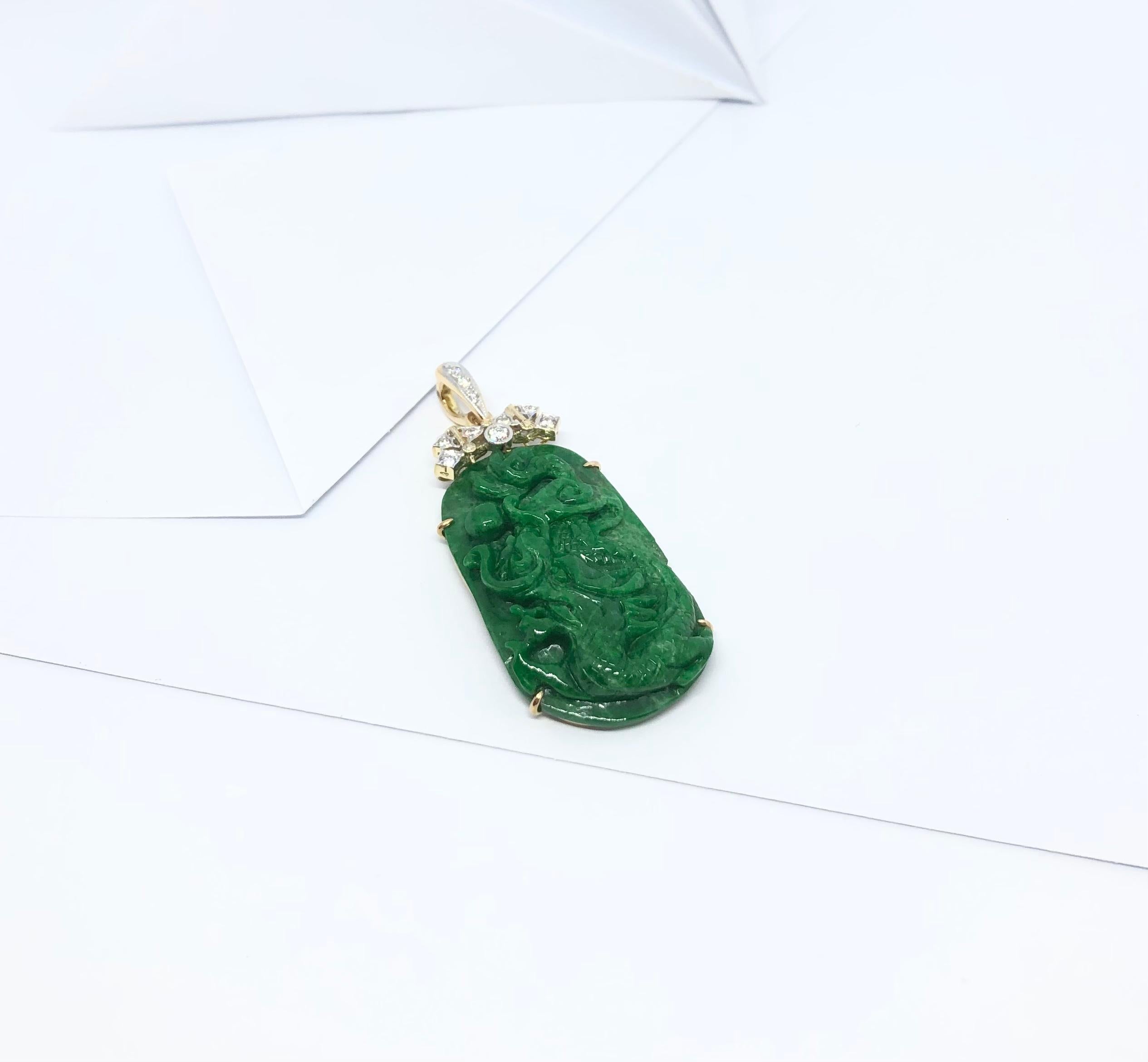 Art Deco Carved Jade with Diamond Pendant Set in 18 Karat Gold Settings