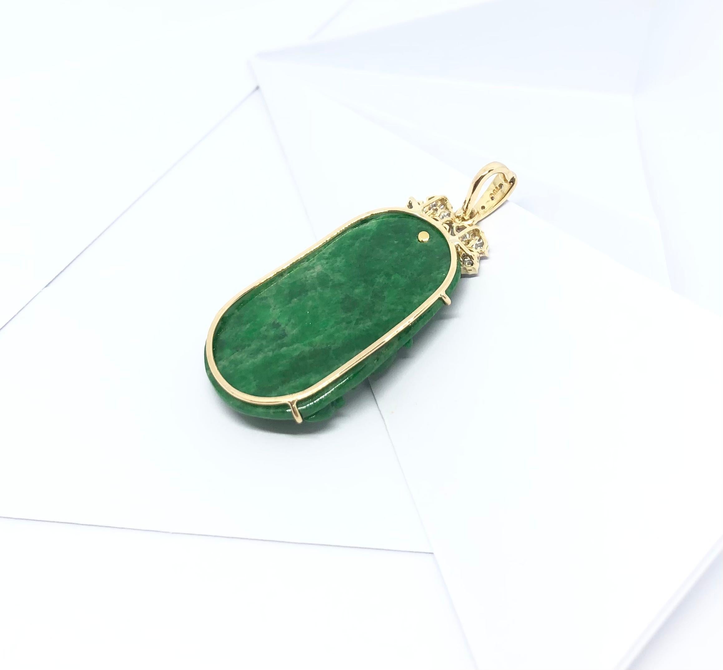 Carved Jade with Diamond Pendant Set in 18 Karat Gold Settings 3