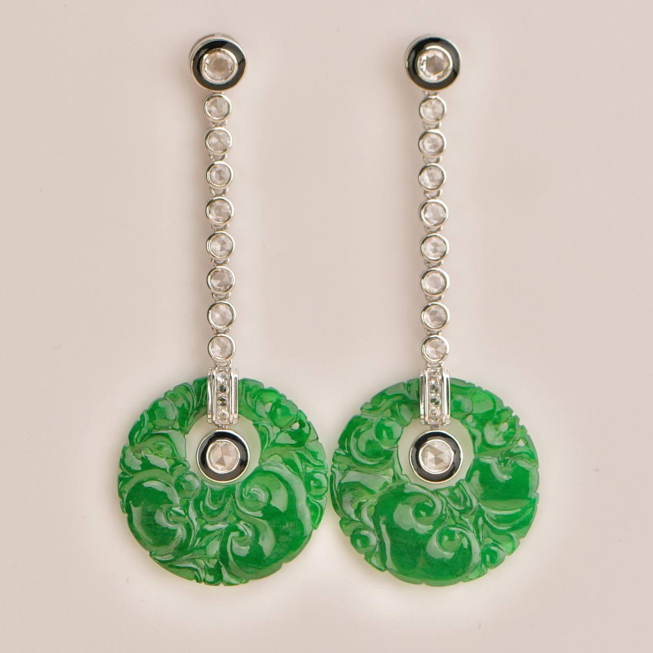 Pendants d'oreilles en or blanc 18 carats Jadeite Diamant Onyx en vente 2