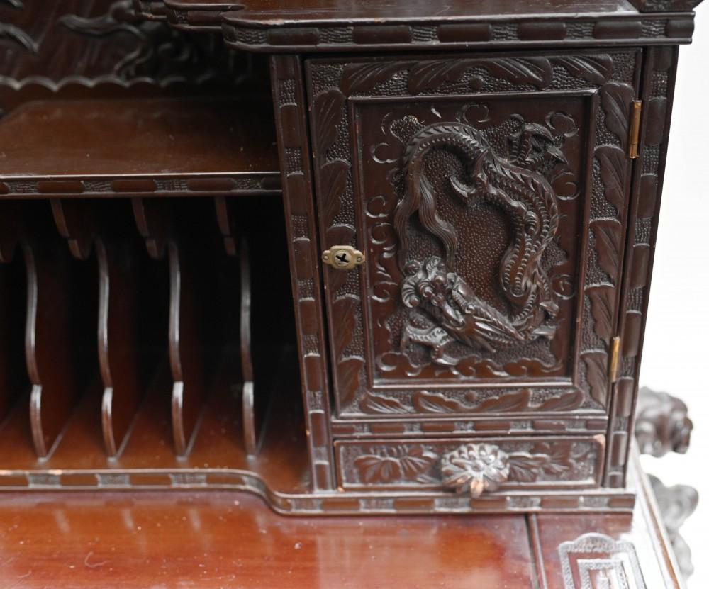 Carved Japanese Desk and Chair Set Bureau 1880 For Sale 2