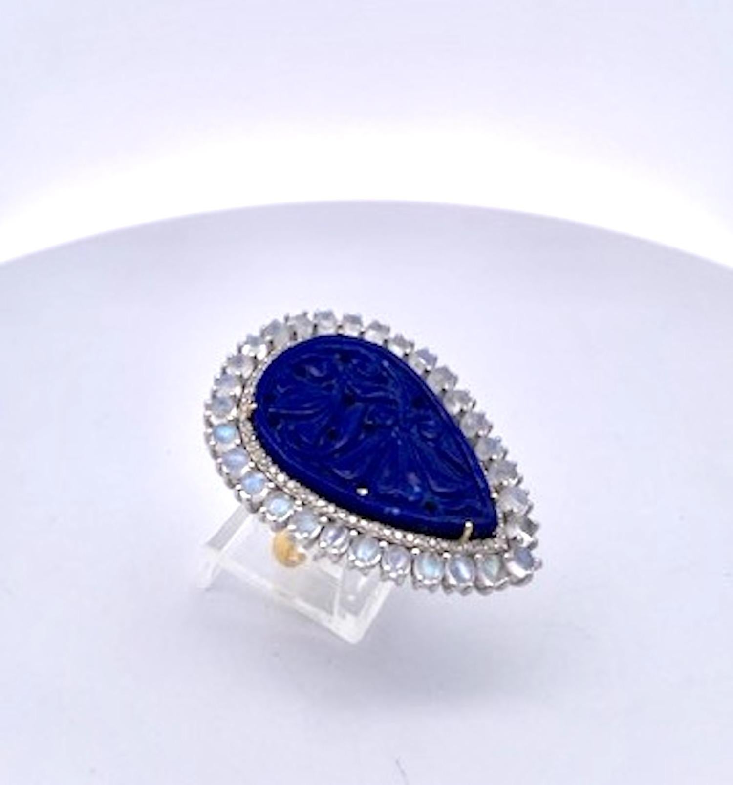 Taglio rotondo Anello con pietra di Lapis e diamanti intagliati 14K in vendita