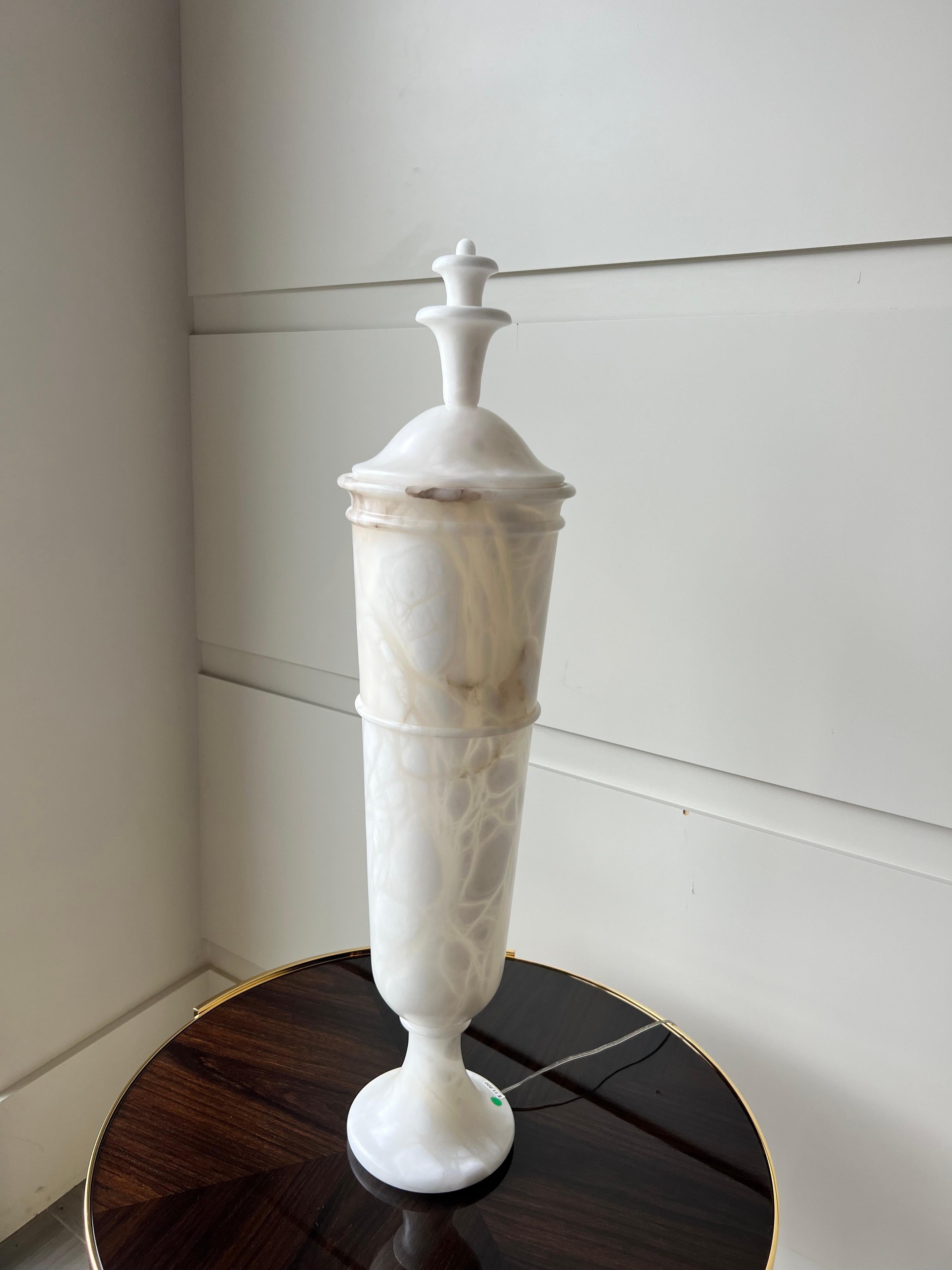 Classical Roman Carved Lidded Alabaster Urn Lamp For Sale