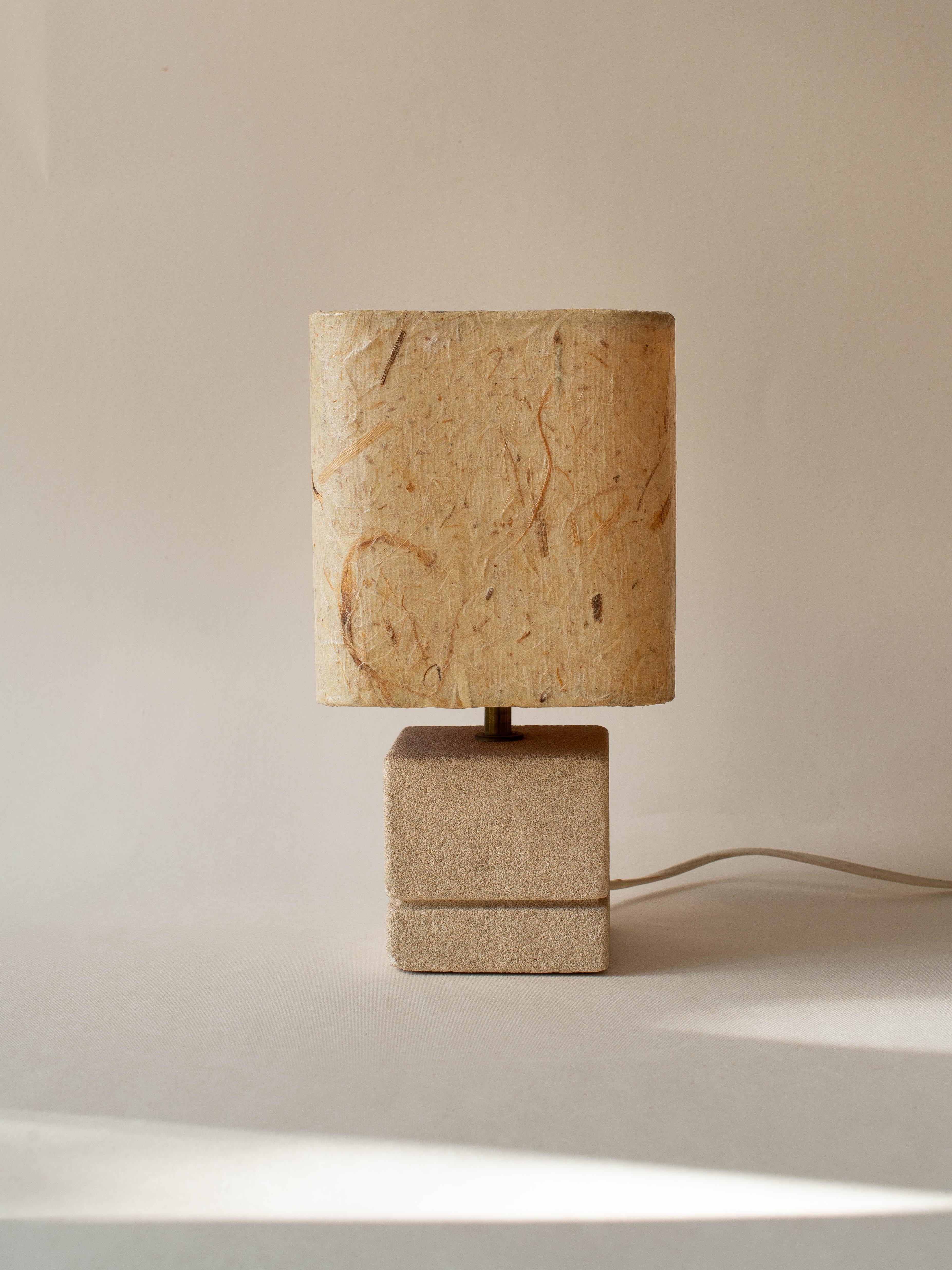 Mid-Century Modern Carved Limestone Table Lamp, Natural Fibers Lampshade, French Riviera 1970s For Sale