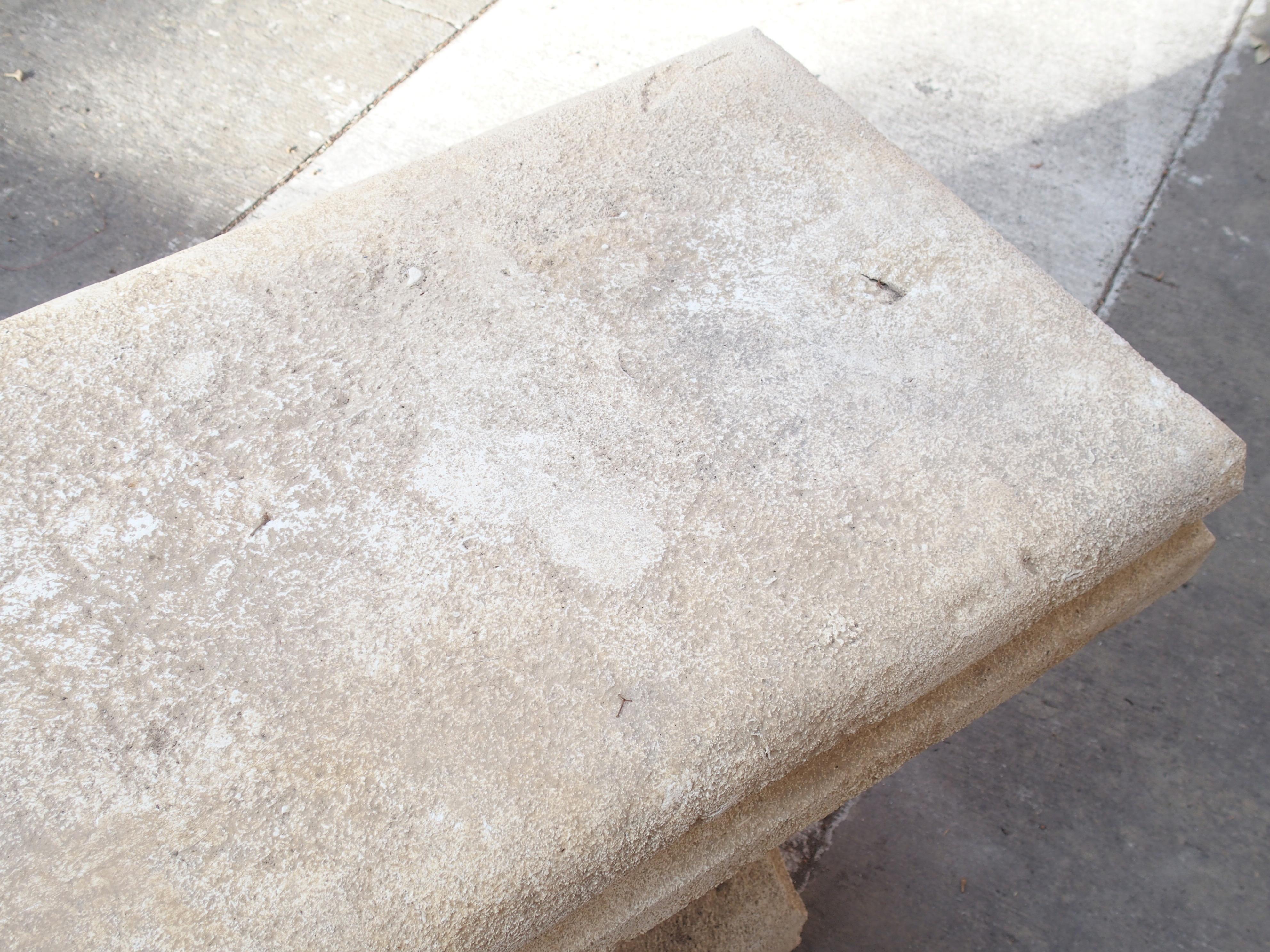 Carved Limestone Villa Bench from the South of France In Good Condition In Dallas, TX