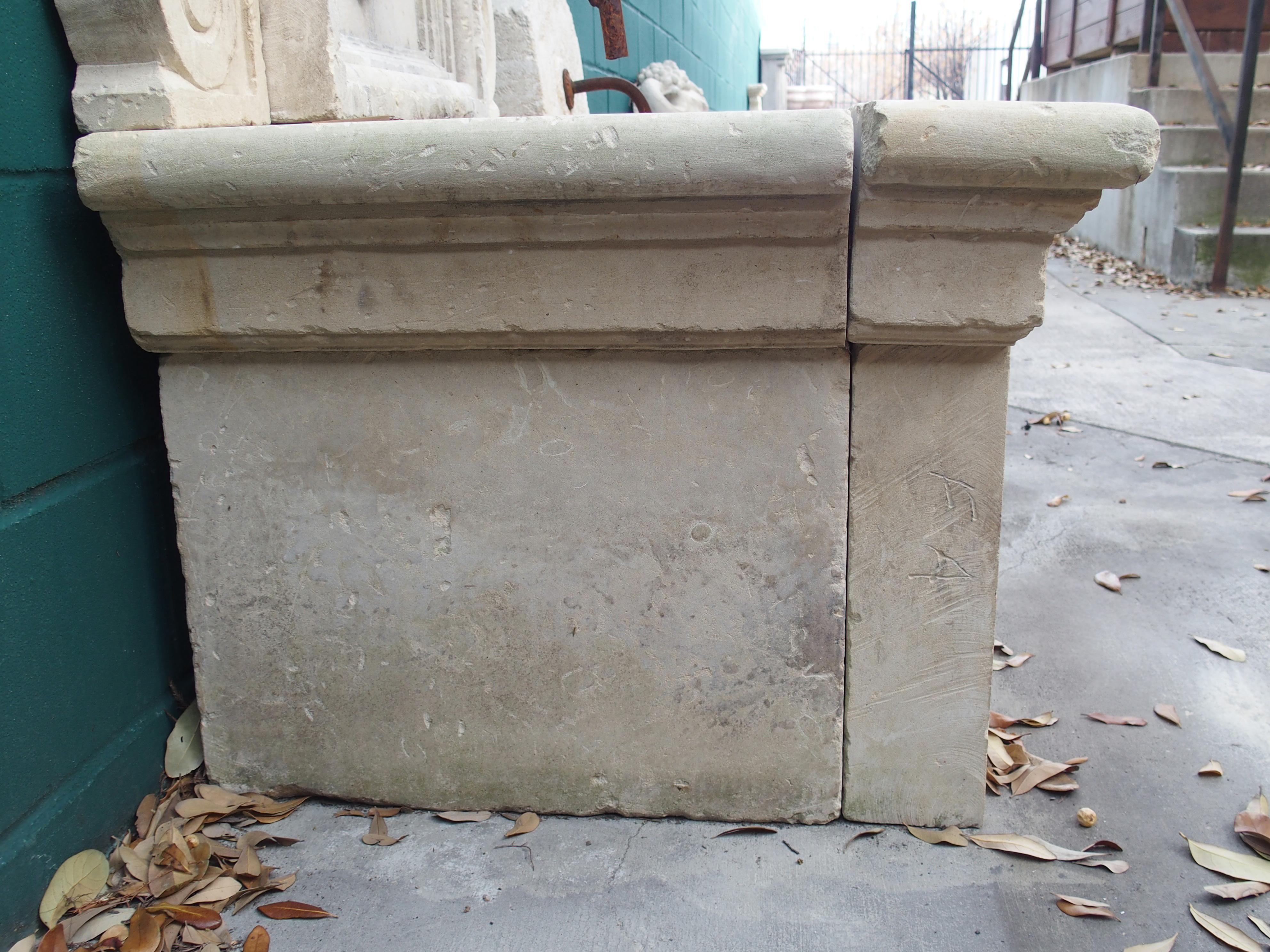 Carved Limestone Wall Fountain from Lecce, Southern Italy In Good Condition For Sale In Dallas, TX