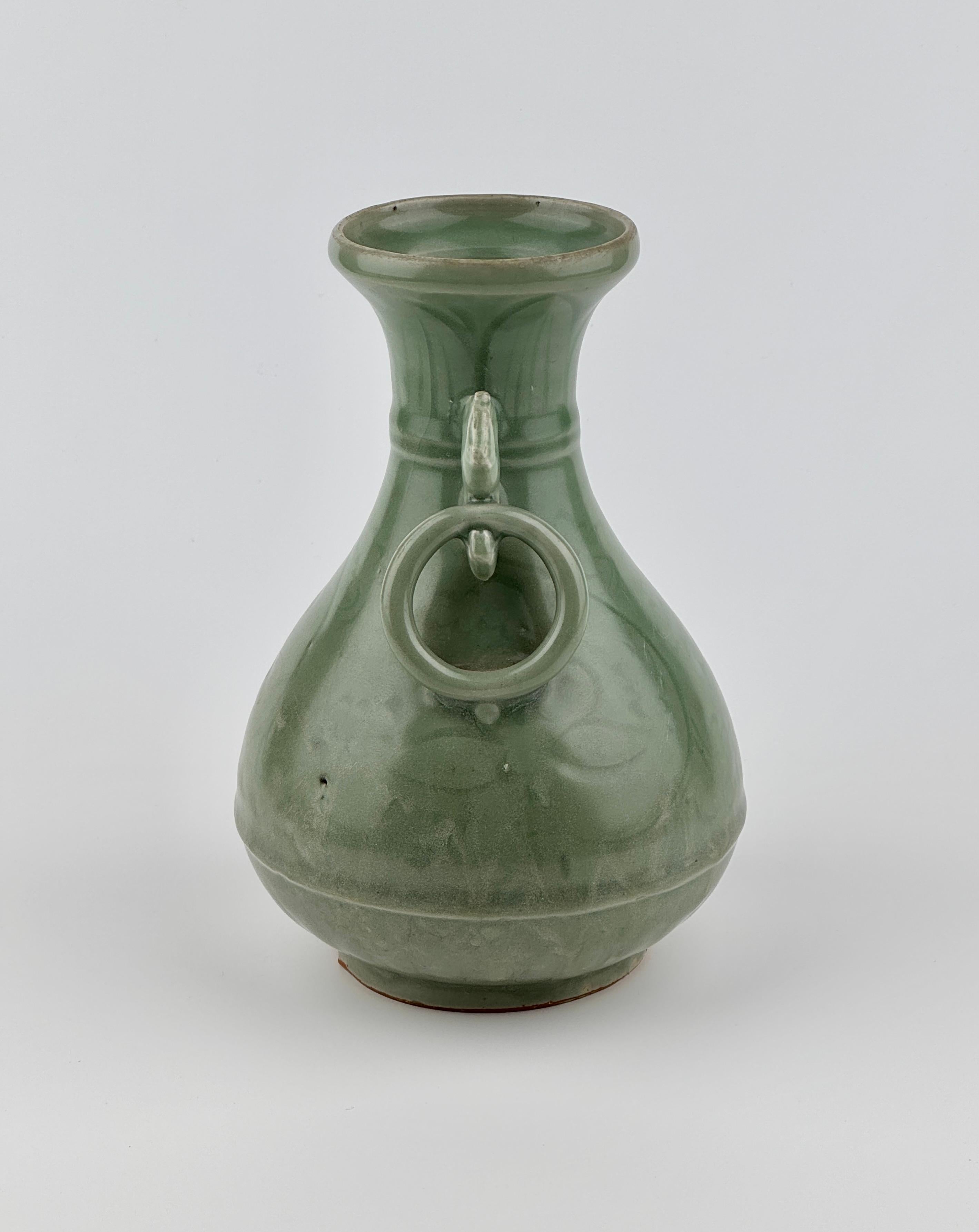 Carved Longquan Celadon Vase, Yuan-Ming Dynasty For Sale 3