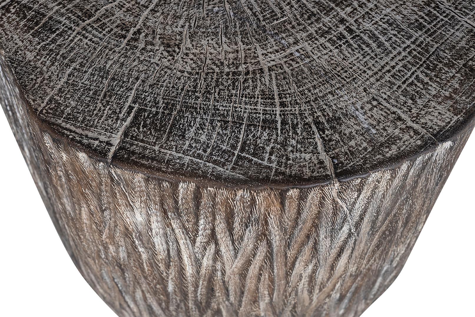 Geschnitzt Lychee Wood Stool Beistelltisch (Holz) im Angebot
