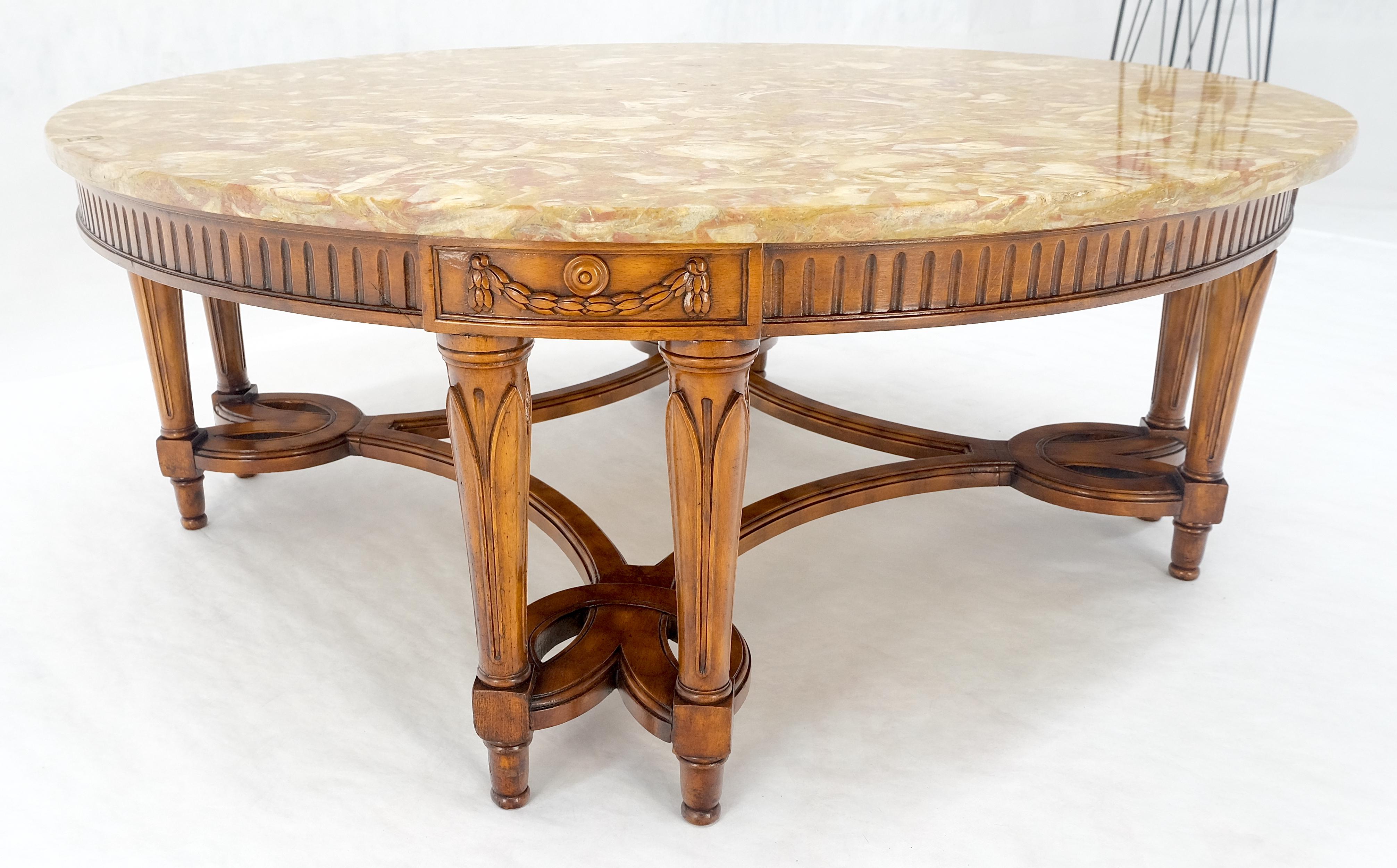Carved Mahogany 44 Round Marble Top Regency Style Coffee Center Table MINT! For Sale 6