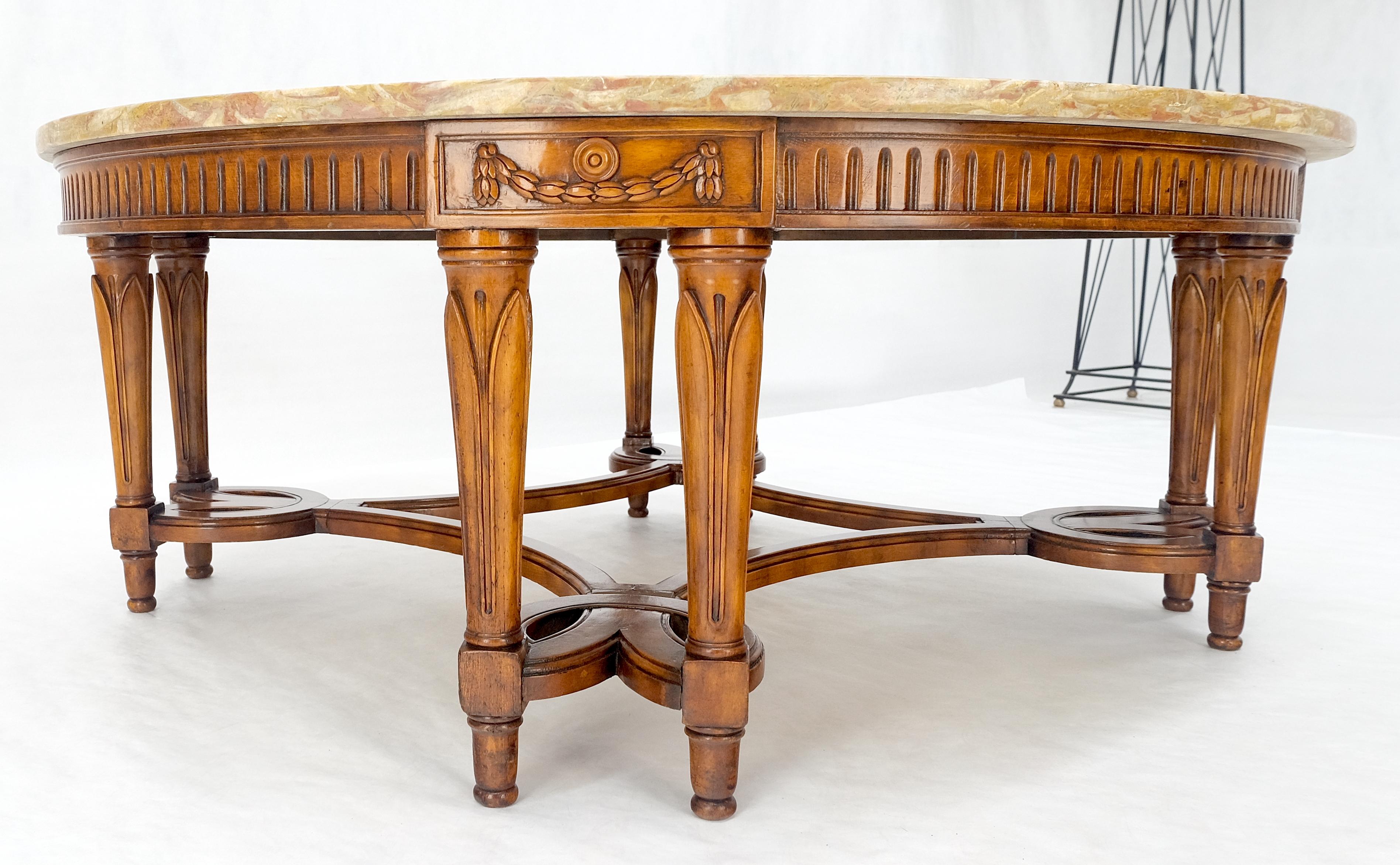 Carved Mahogany 44 Round Marble Top Regency Style Coffee Center Table MINT! For Sale 4