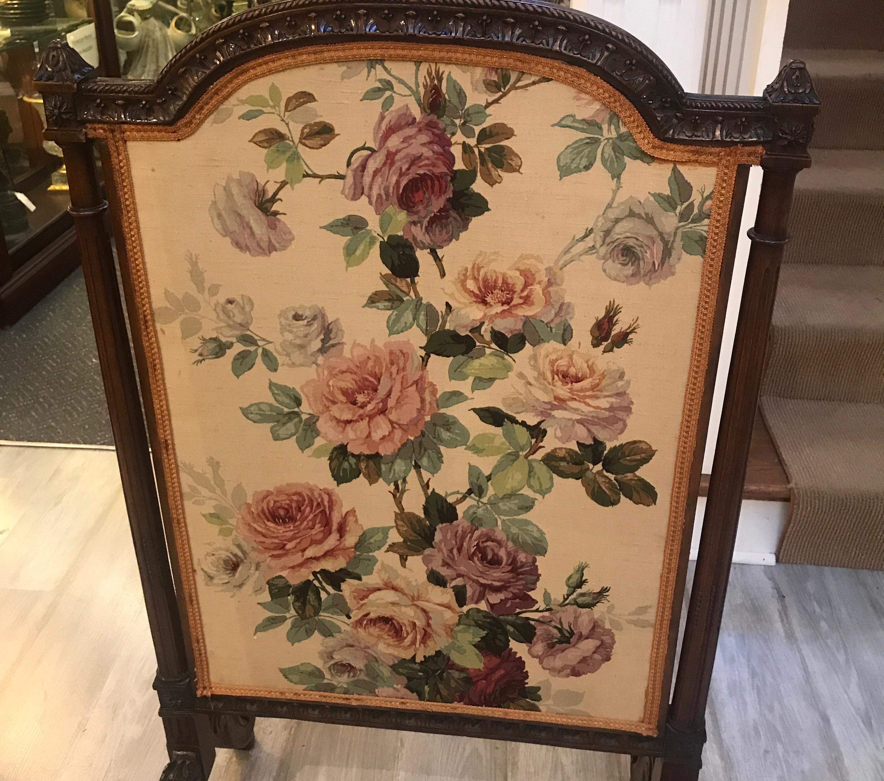 19th Century Carved Mahogany and Floral Linen Fire Screen 1
