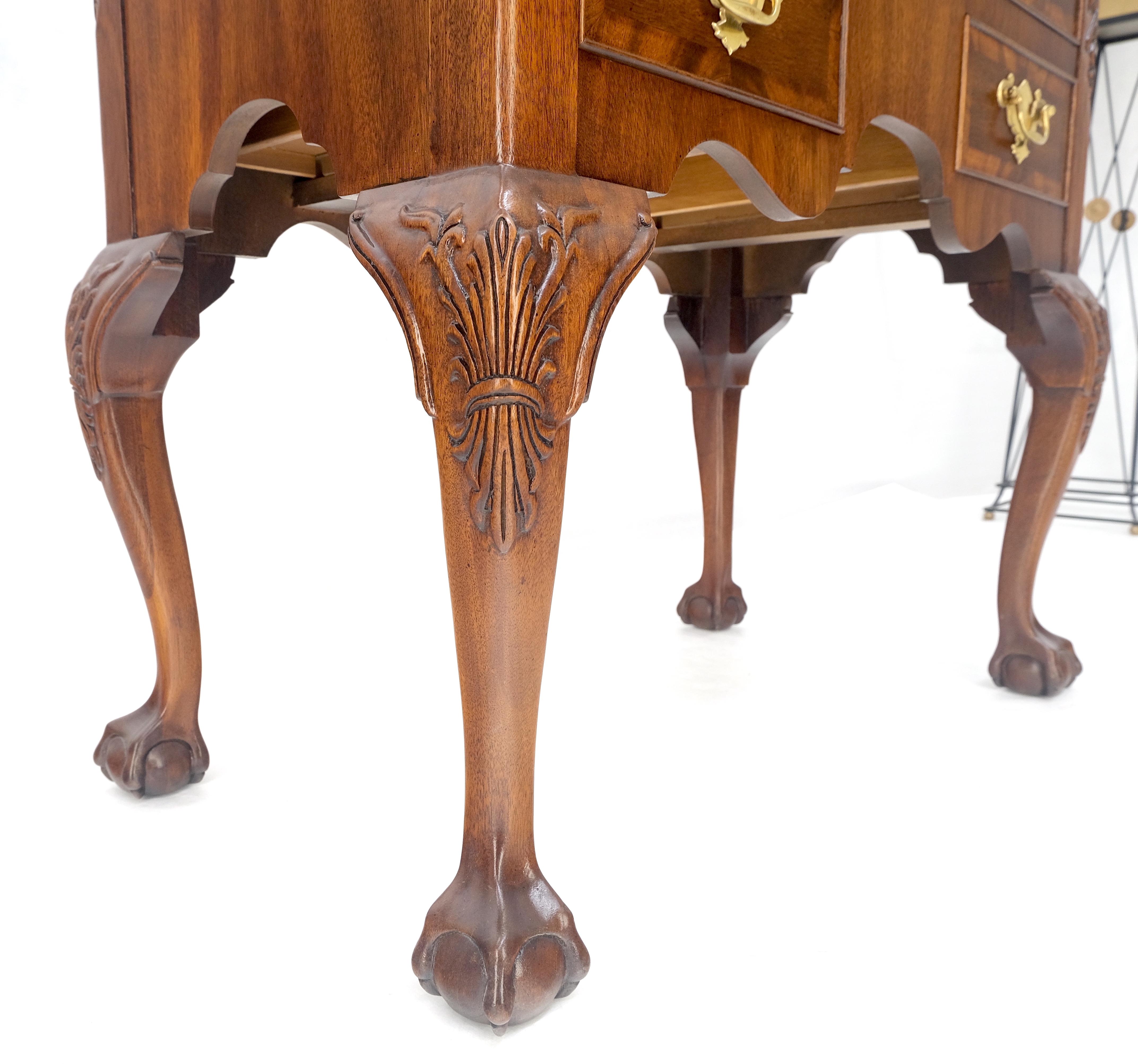 Carved Mahogany Banded Top Weiman Fine Lowboy Console Chest of Drawers MINT For Sale 4