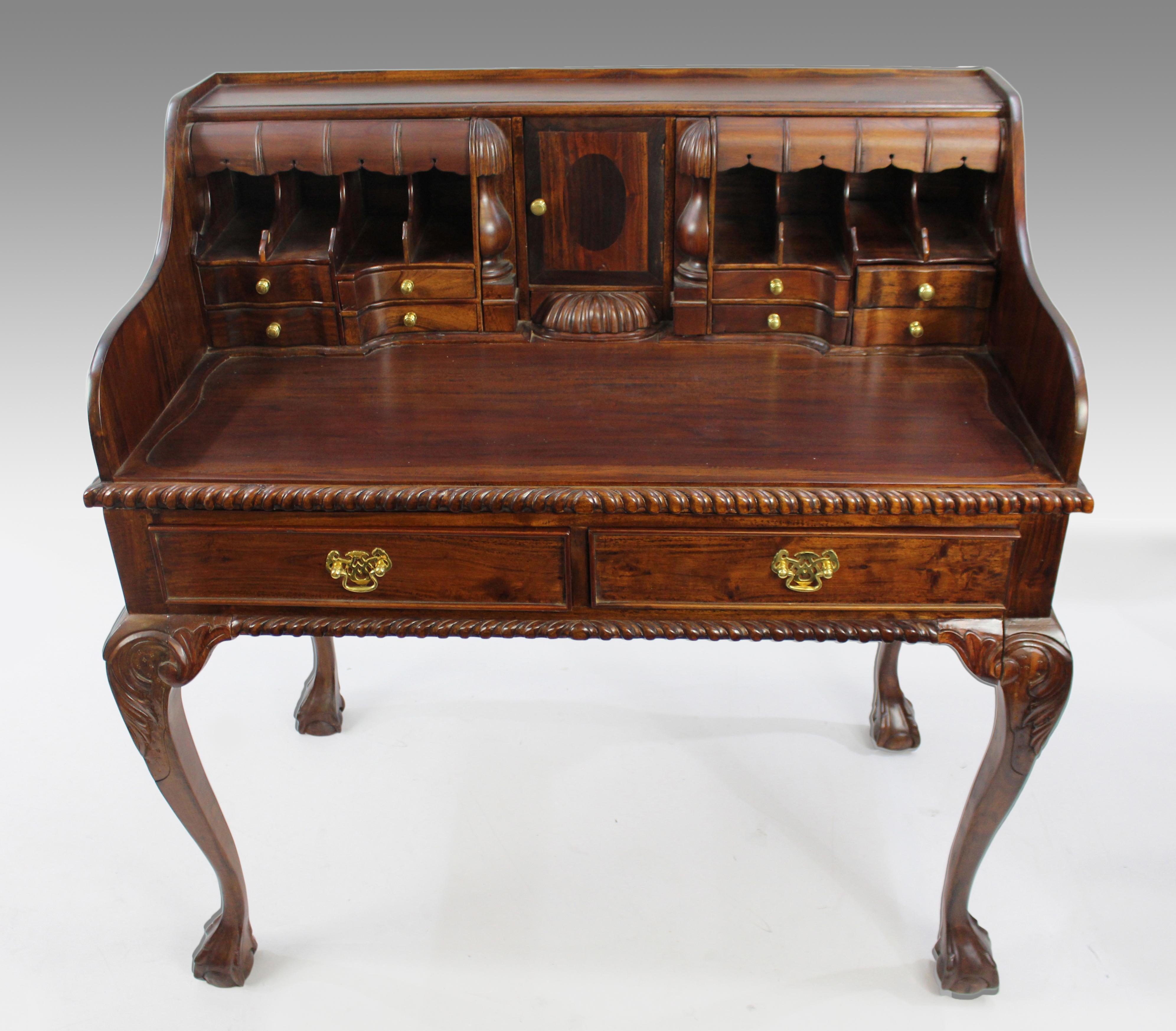 Carved mahogany bureau desk with ball & claw feet


Measures: Width 106 cm 41 3/4 in

Depth 59 cm 23 1/4 in

Height 106 cm 41 3/4 in
 

Period Mid/late 20th century

Wood mahogany

Condition Good condition in align with age and