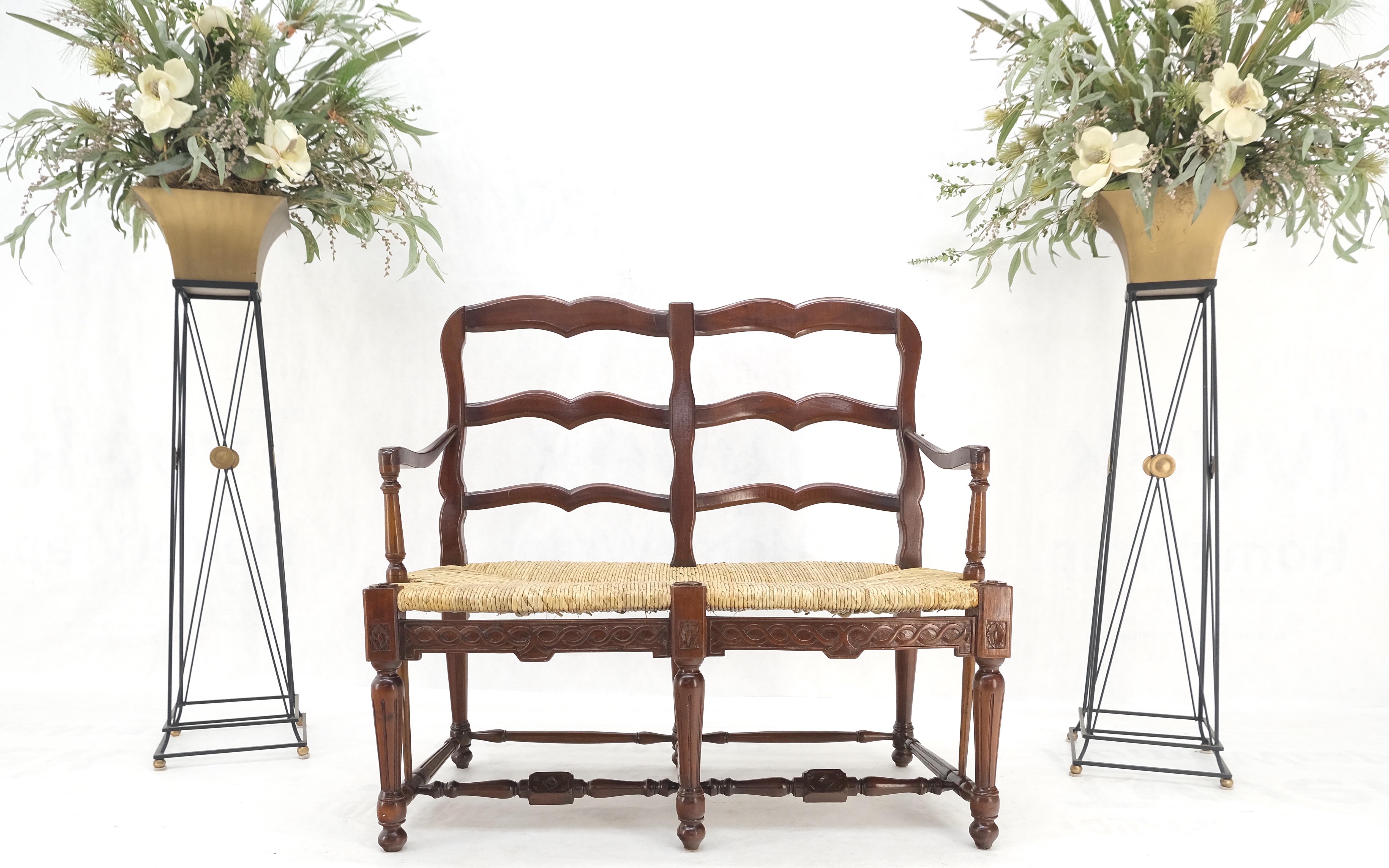 Walnut Carved Mahogany Ladder Back Country Rush Seat Loveseat Bench MINT! For Sale