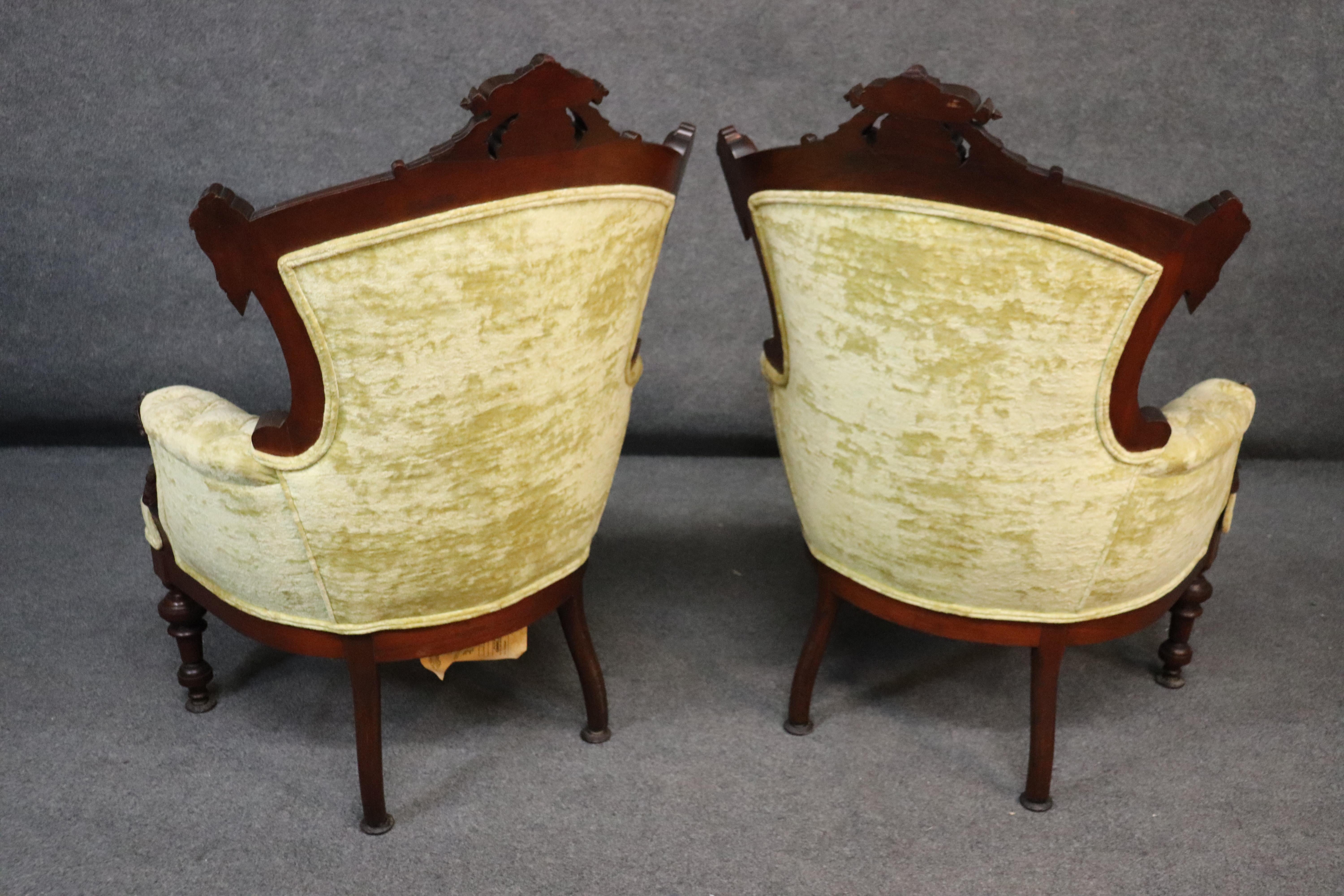 Carved Maiden Walnut John Jelliff Renaissance Revival Victorian 7 PC Parlor Set 10