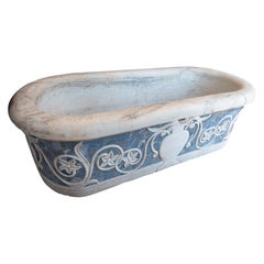 Carved Marble Bathtub with Marble and lapislazuli Decoration and Relief Carvings