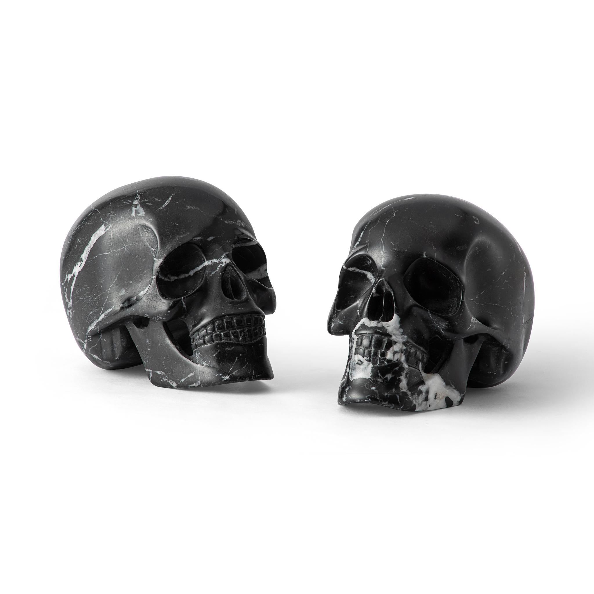American Carved Marble Skull in Marquina Marble For Sale