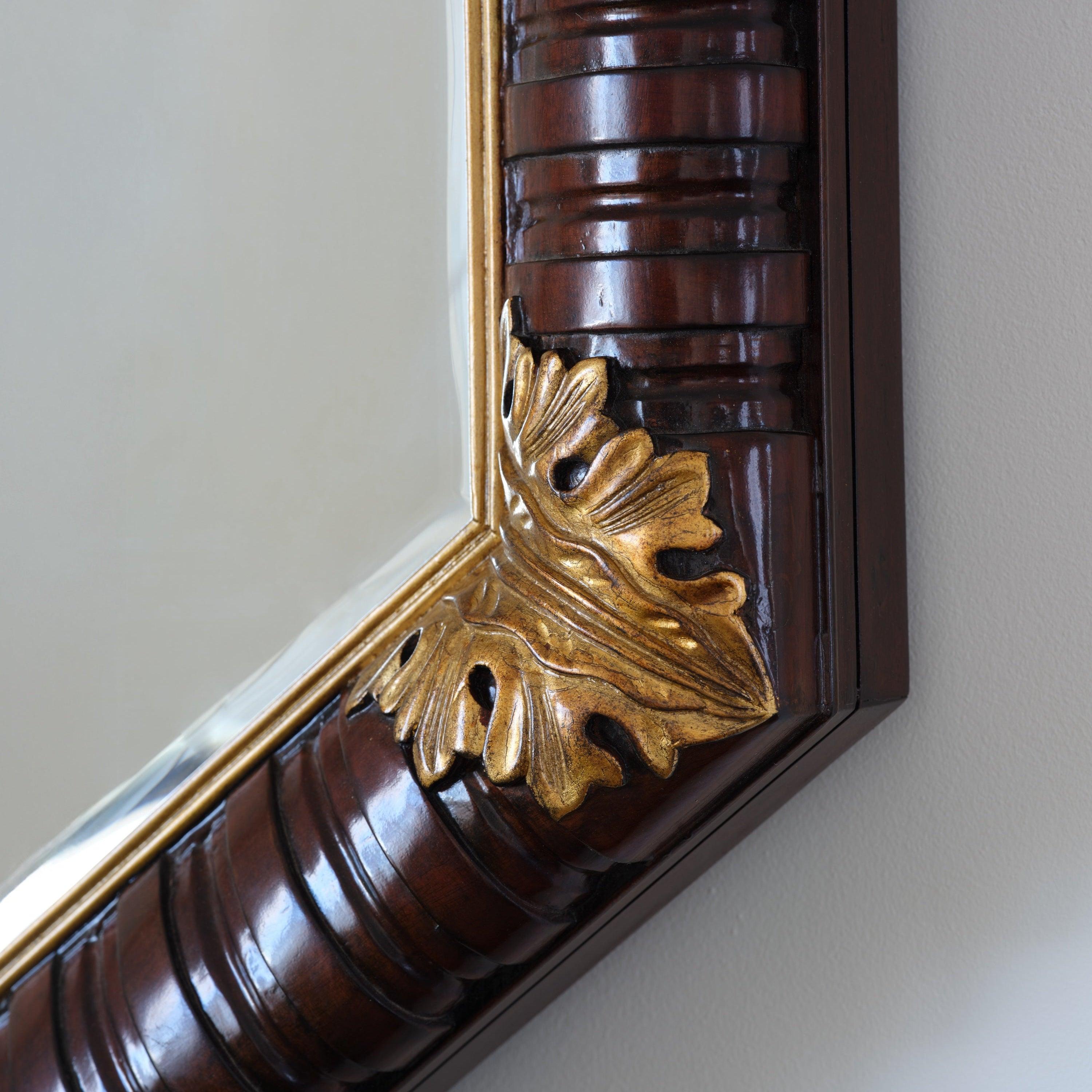 XXI secolo e contemporaneo Specchio Acanthus di Bunny Williams Home in vendita