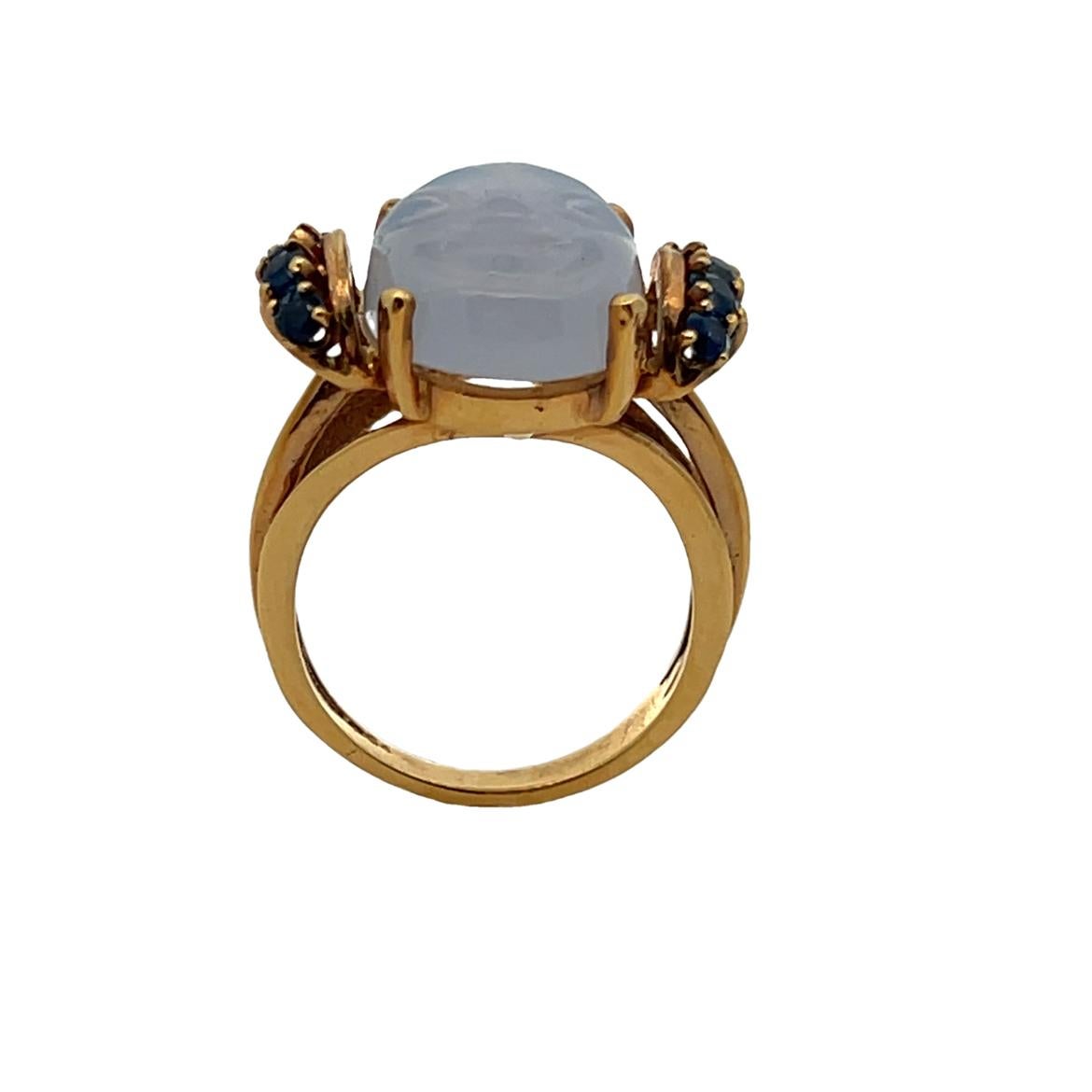 Carved Moonstone Ring In Excellent Condition For Sale In New York, NY