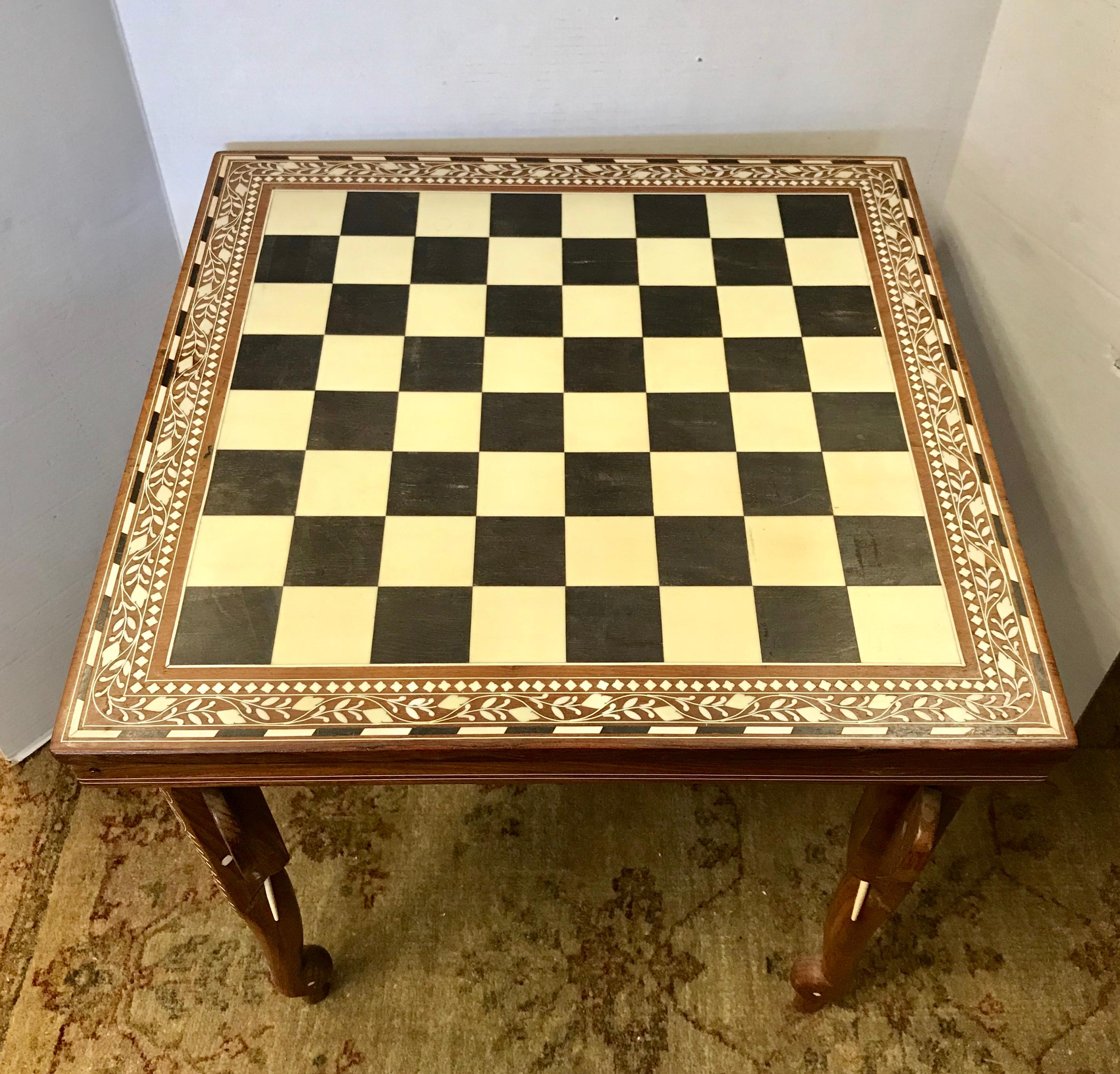 Carved Mother of Pearl Chess Game Table Smaller in Scale with Carved Chess Set In Good Condition In West Hartford, CT
