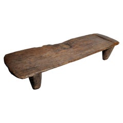 Naga Day Bed geschnitzt