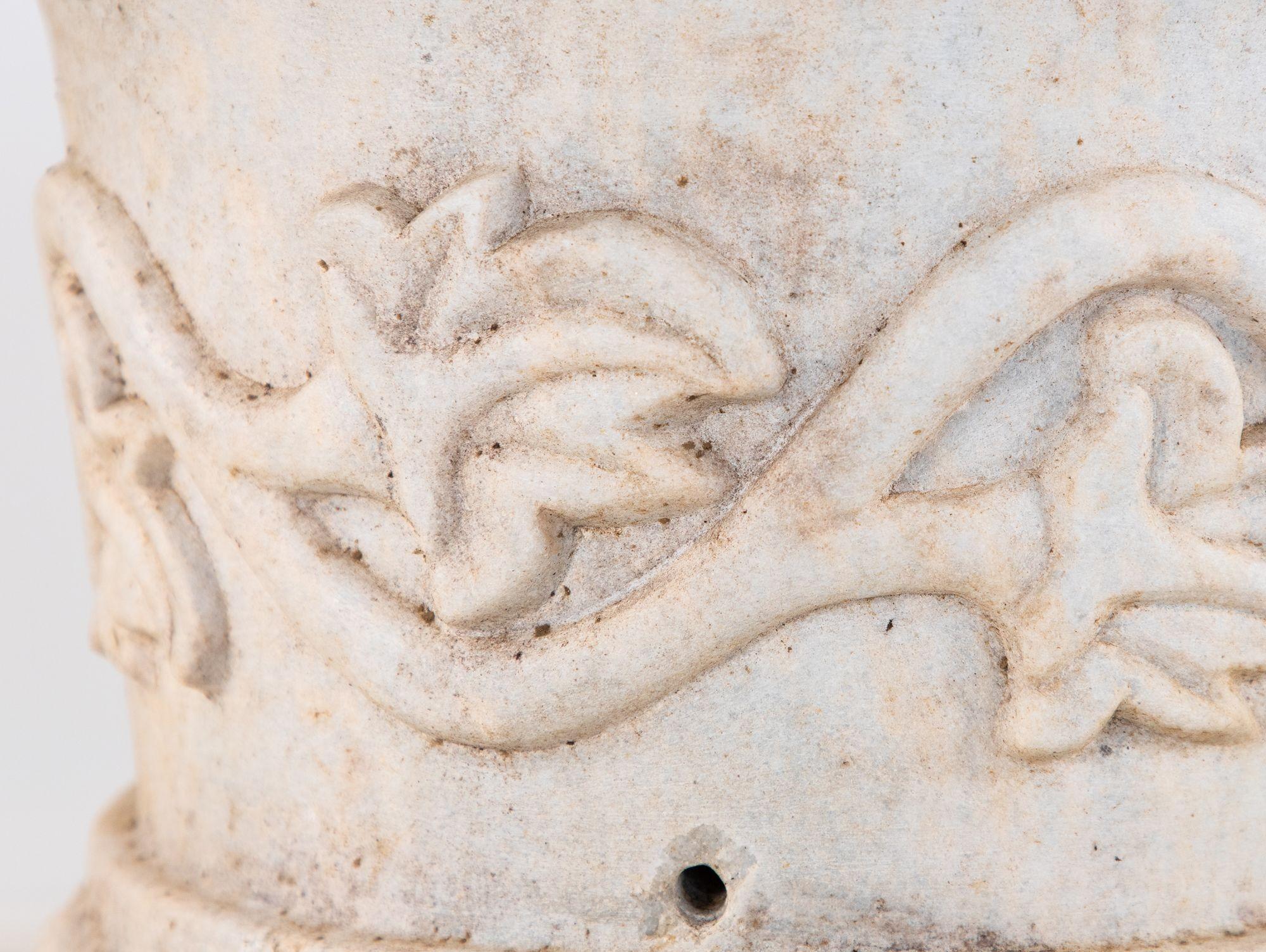 Carved Neoclassical Marble Urn, Italy Early 20th C. For Sale 5