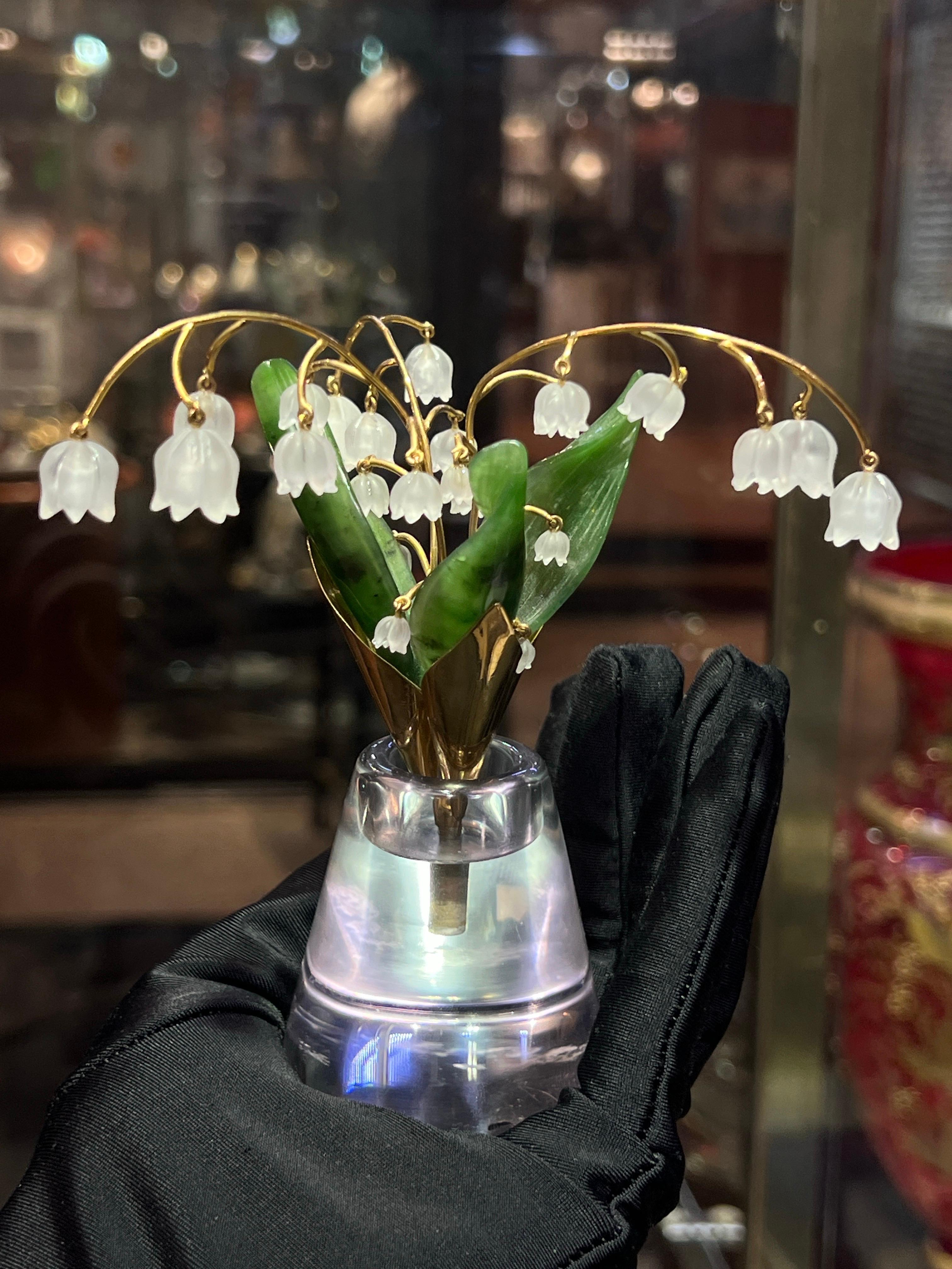 Mixed Cut Carved Nephrite and Rock Crystal Gold Flower Pot For Sale