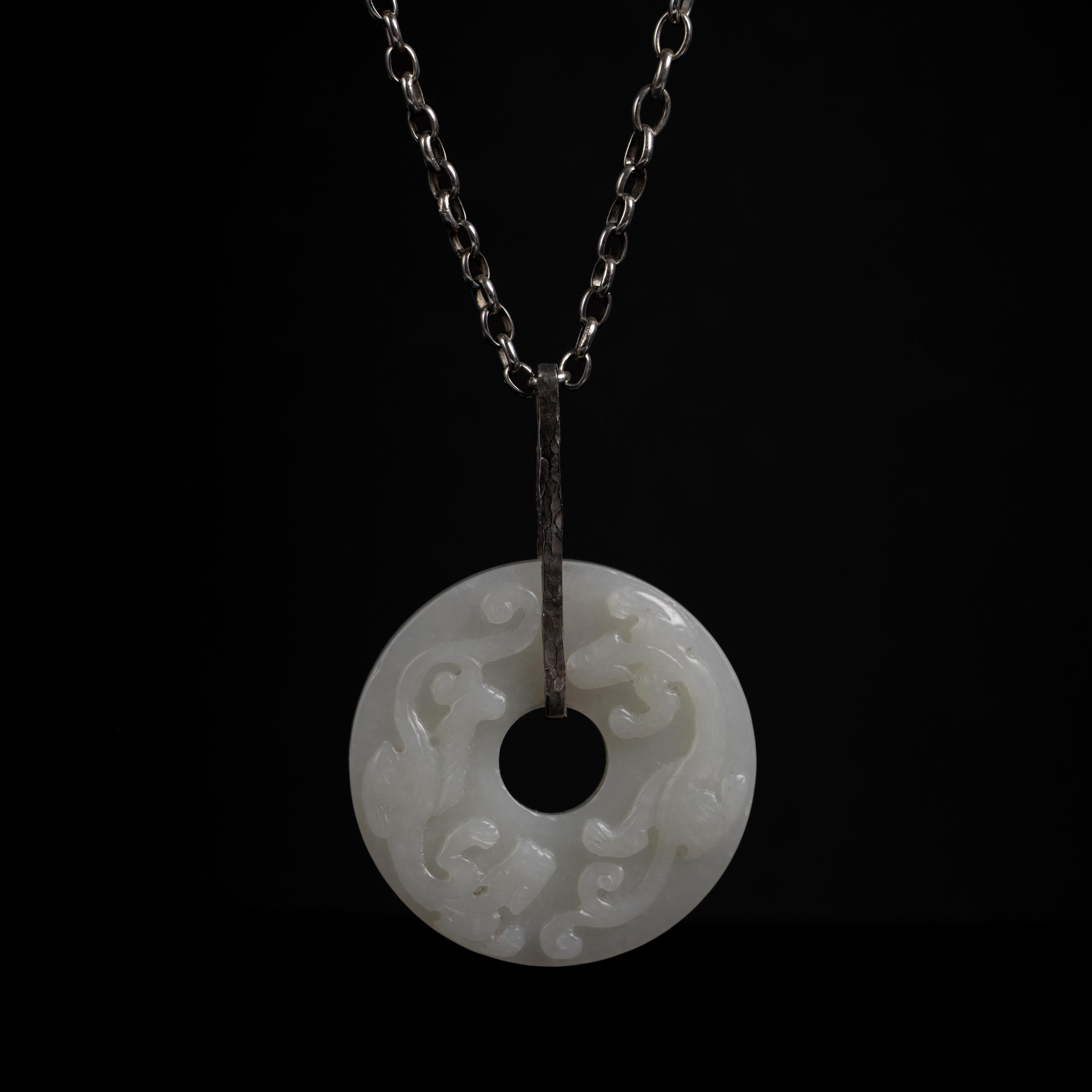 Artisan Mutton Fat Disk Late Ming certifié non traité néphrite en vente